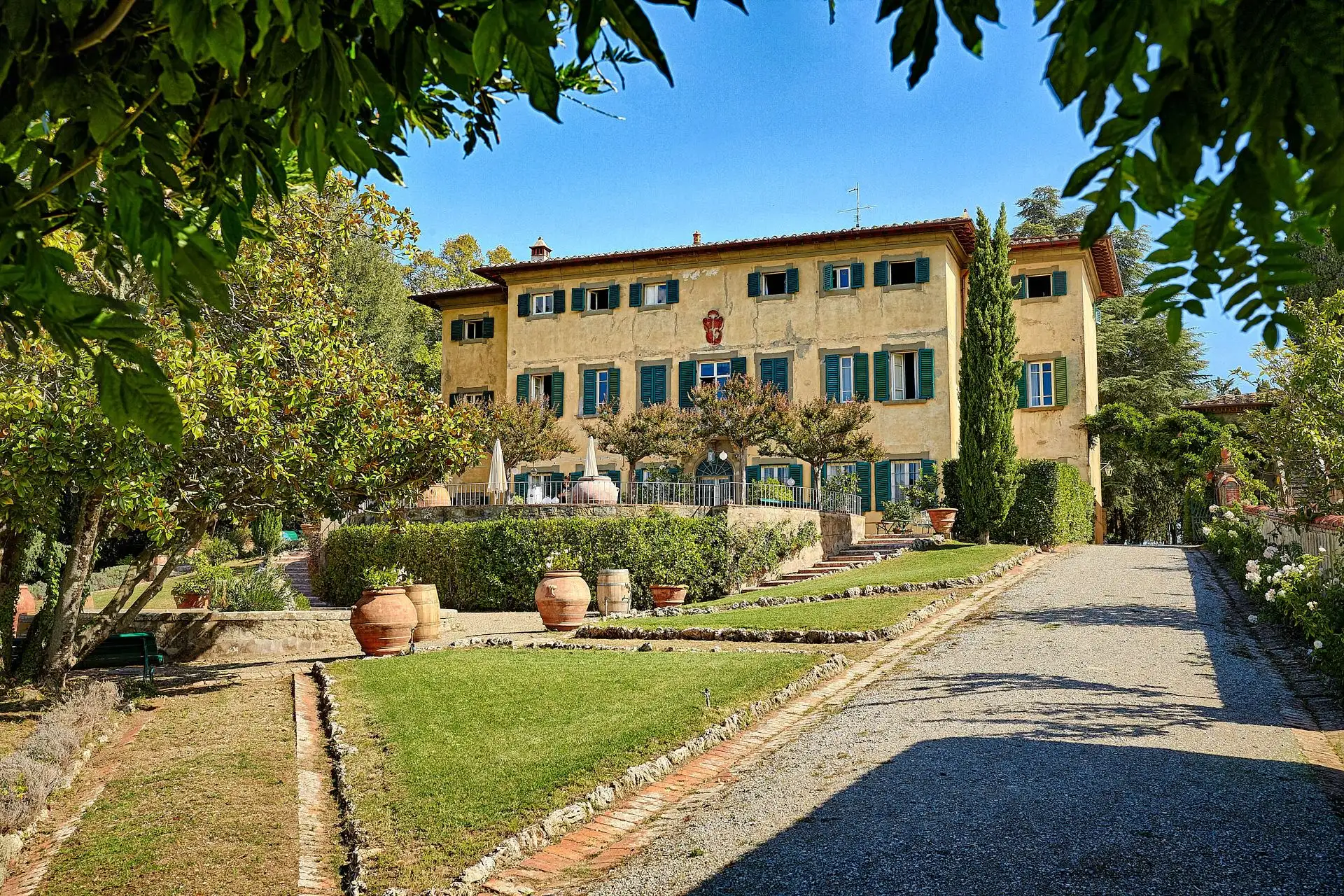 villa petrolo wedding in tuscany