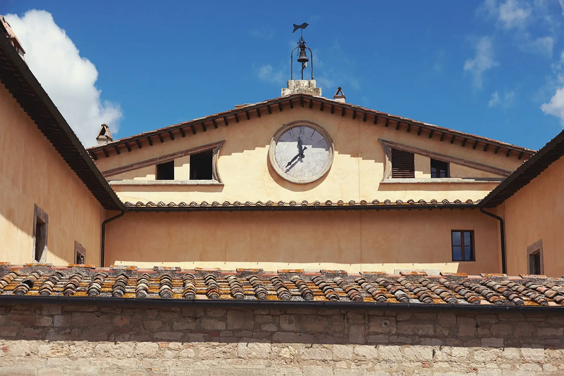 volterra wedding photographer borgo pignano