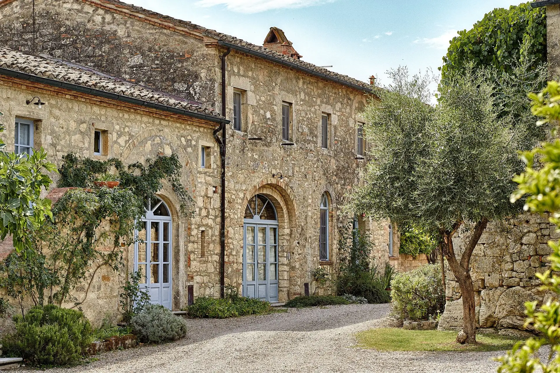volterra wedding photographer borgo pignano