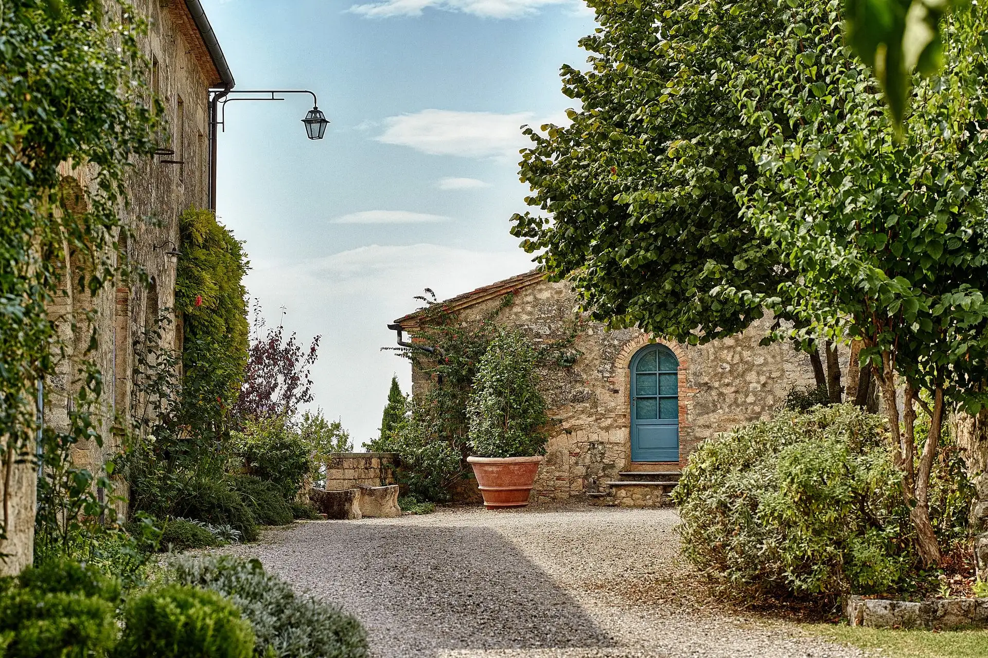 volterra wedding photographer borgo pignano