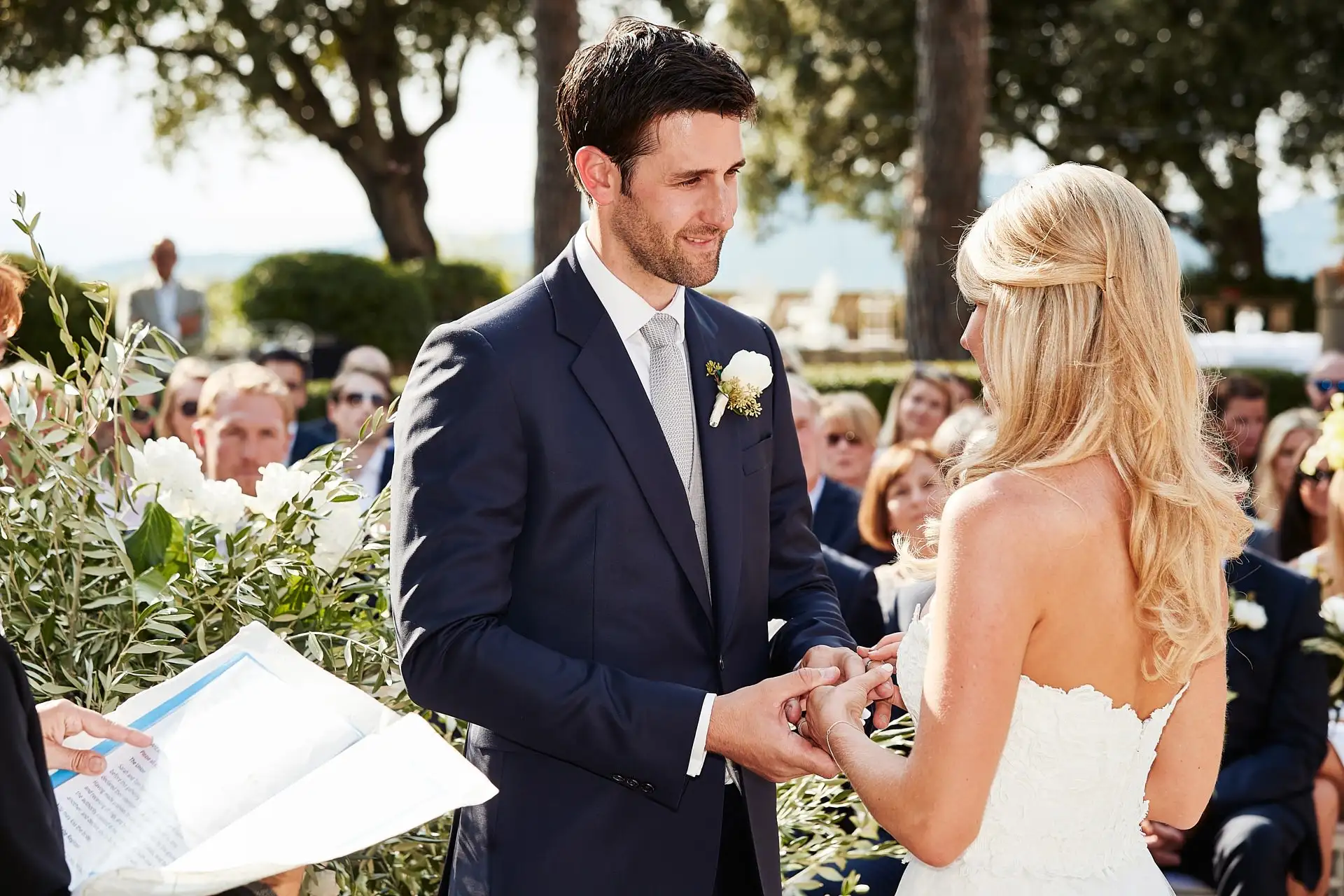 volterra wedding photographer borgo pignano