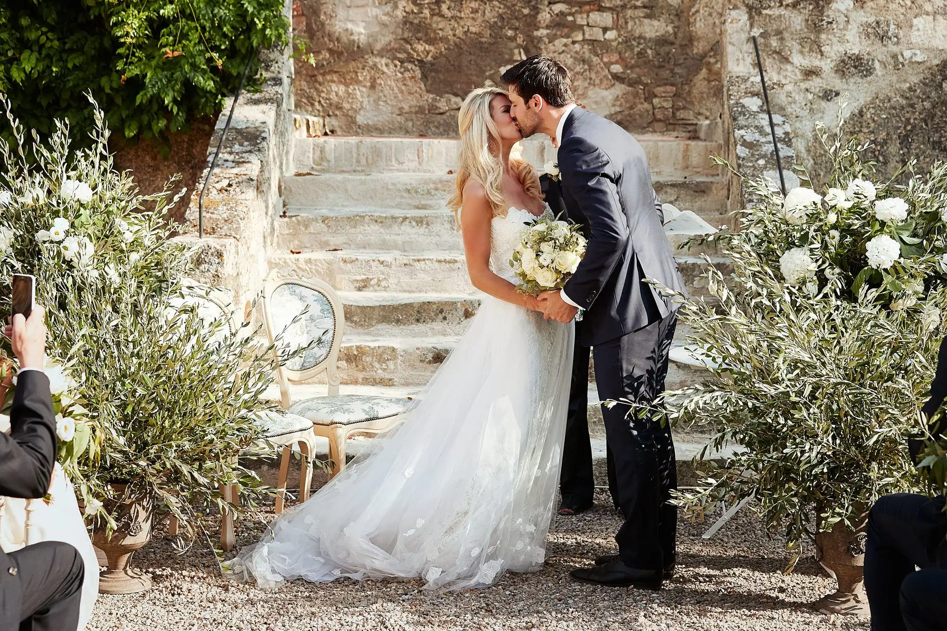 volterra wedding photographer borgo pignano