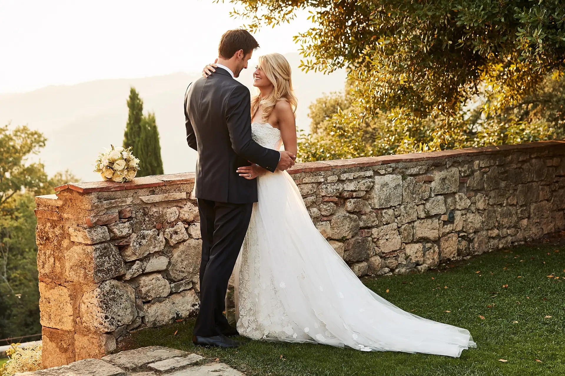 volterra wedding photographer borgo pignano