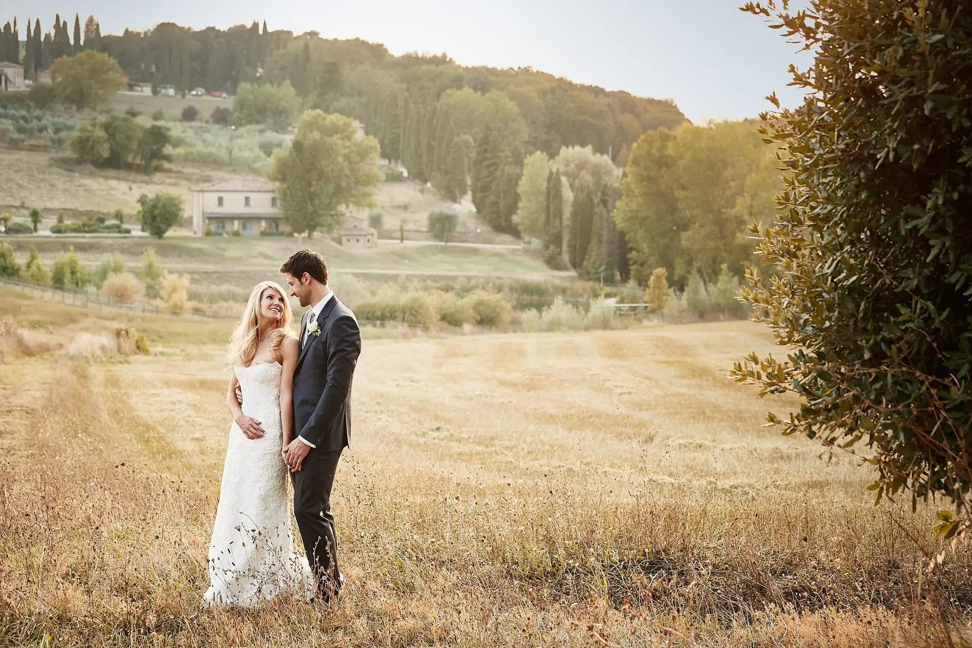 volterra wedding photographer borgo pignano