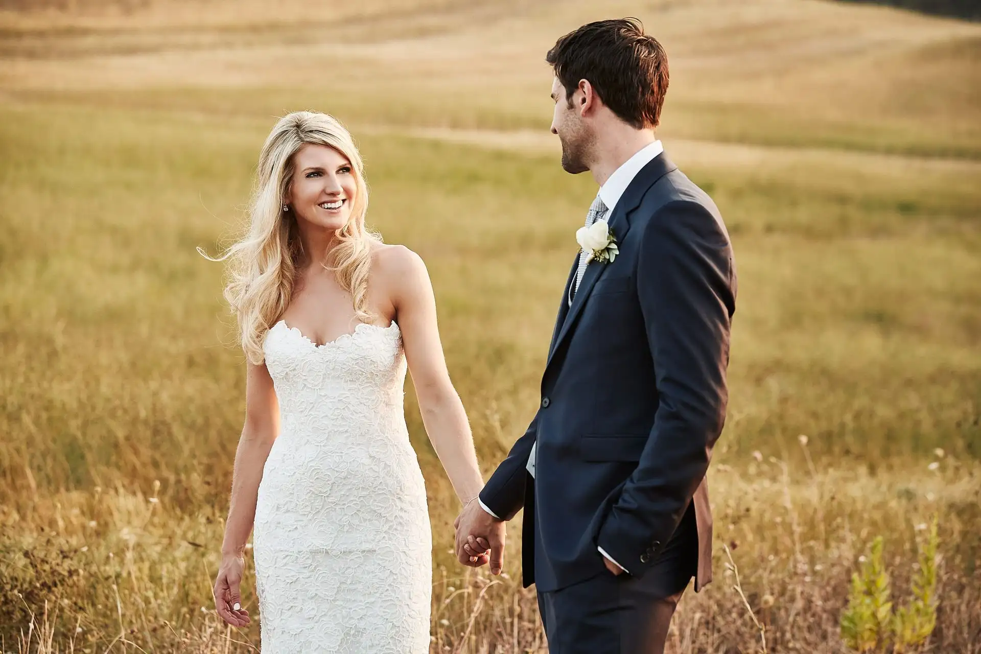 volterra wedding photographer borgo pignano