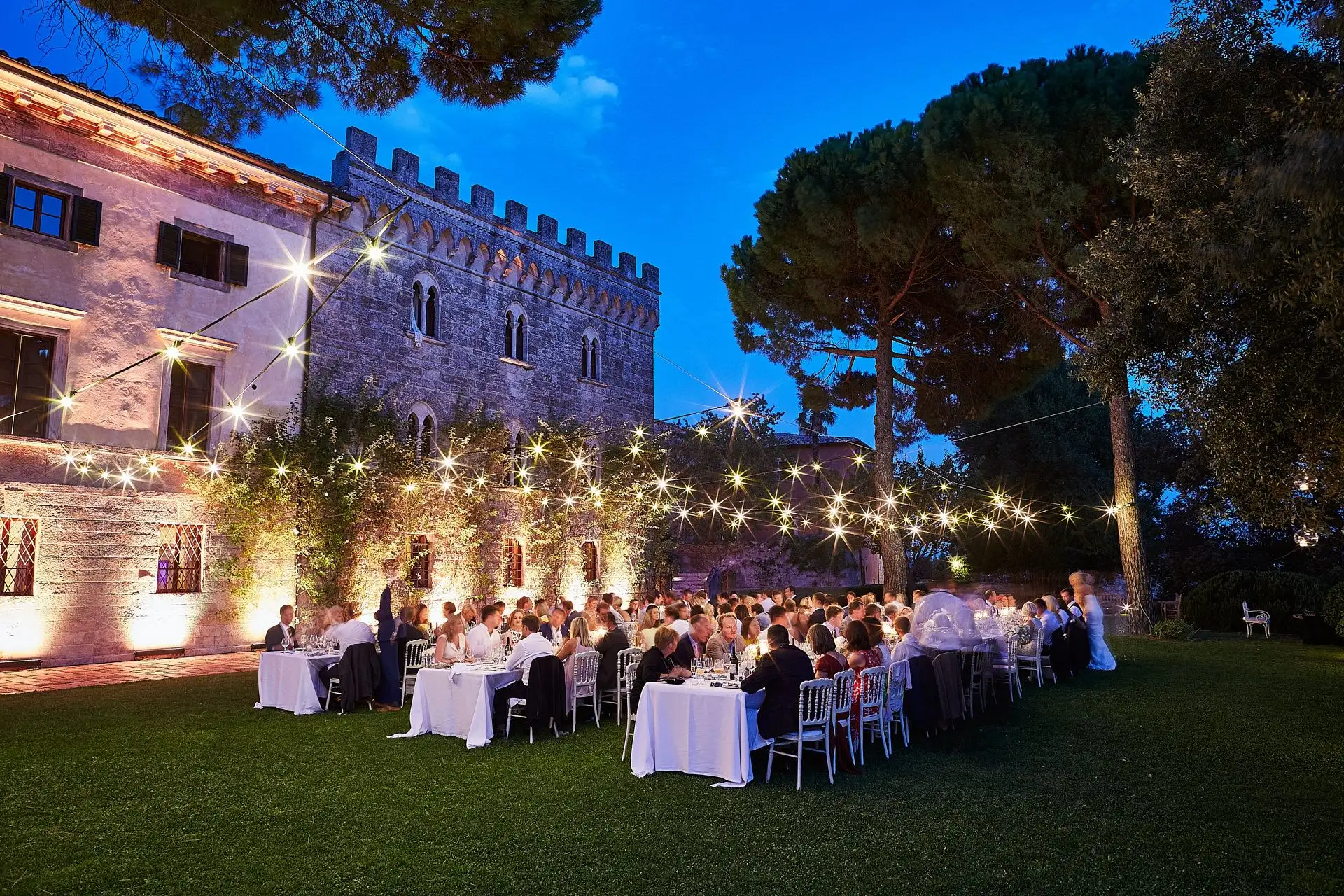 volterra wedding photographer borgo pignano