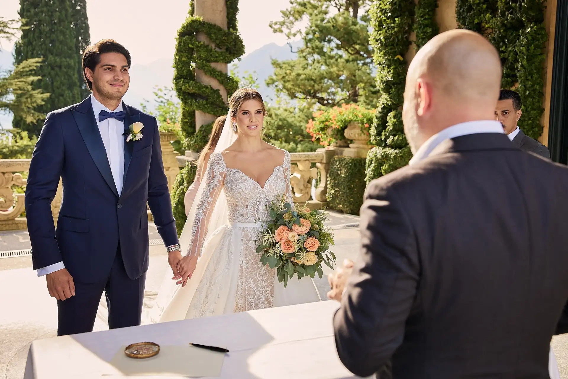 lake como elopement