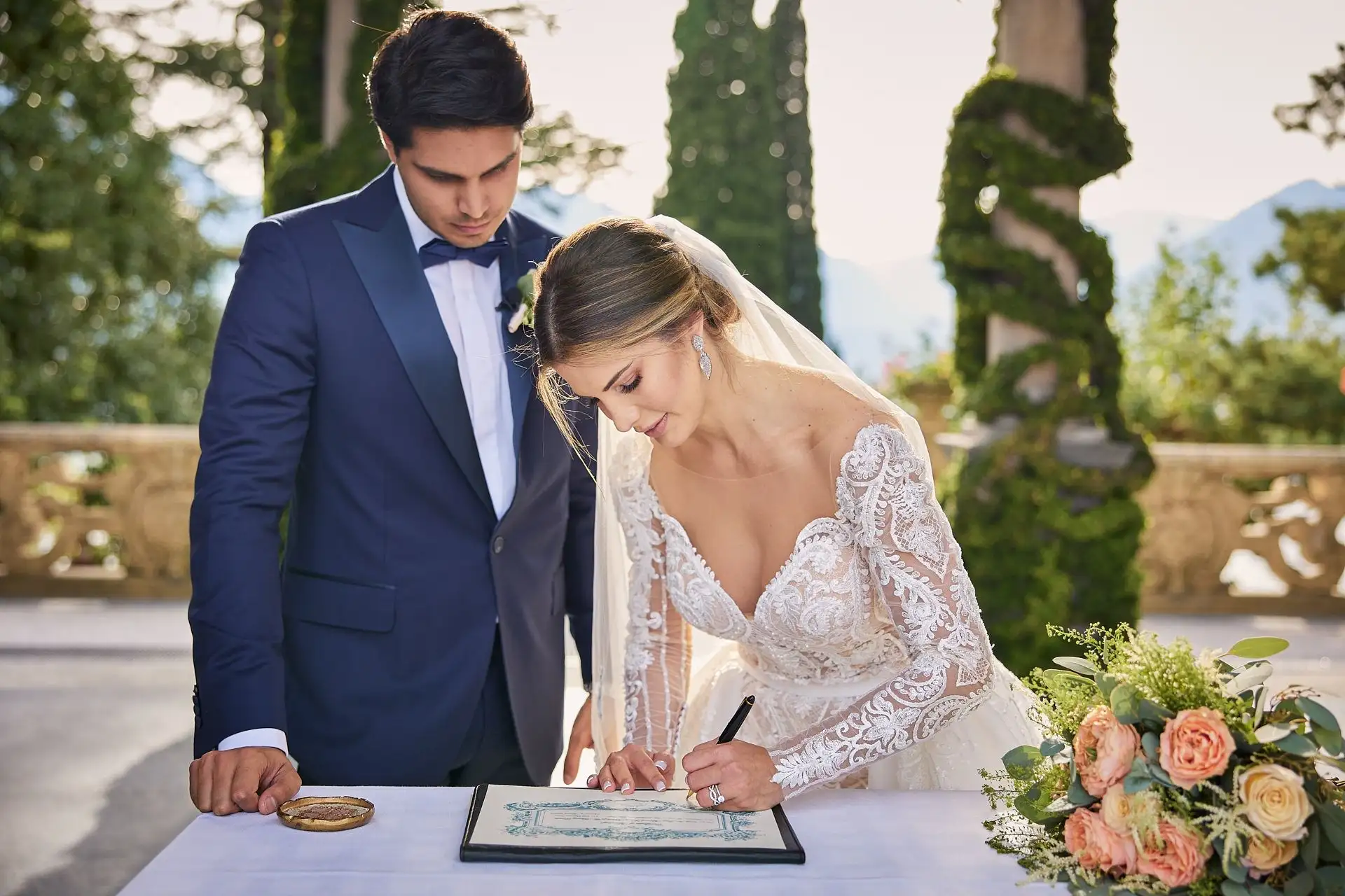 lake como elopement