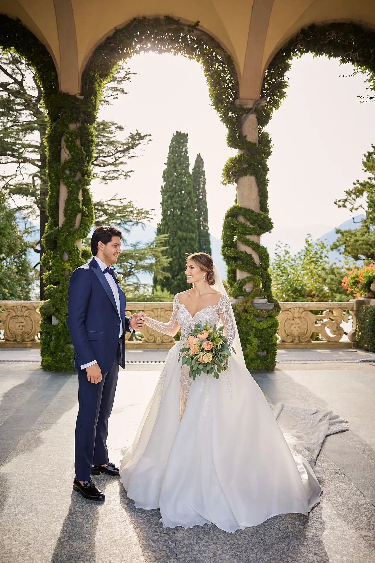 lake como elopement