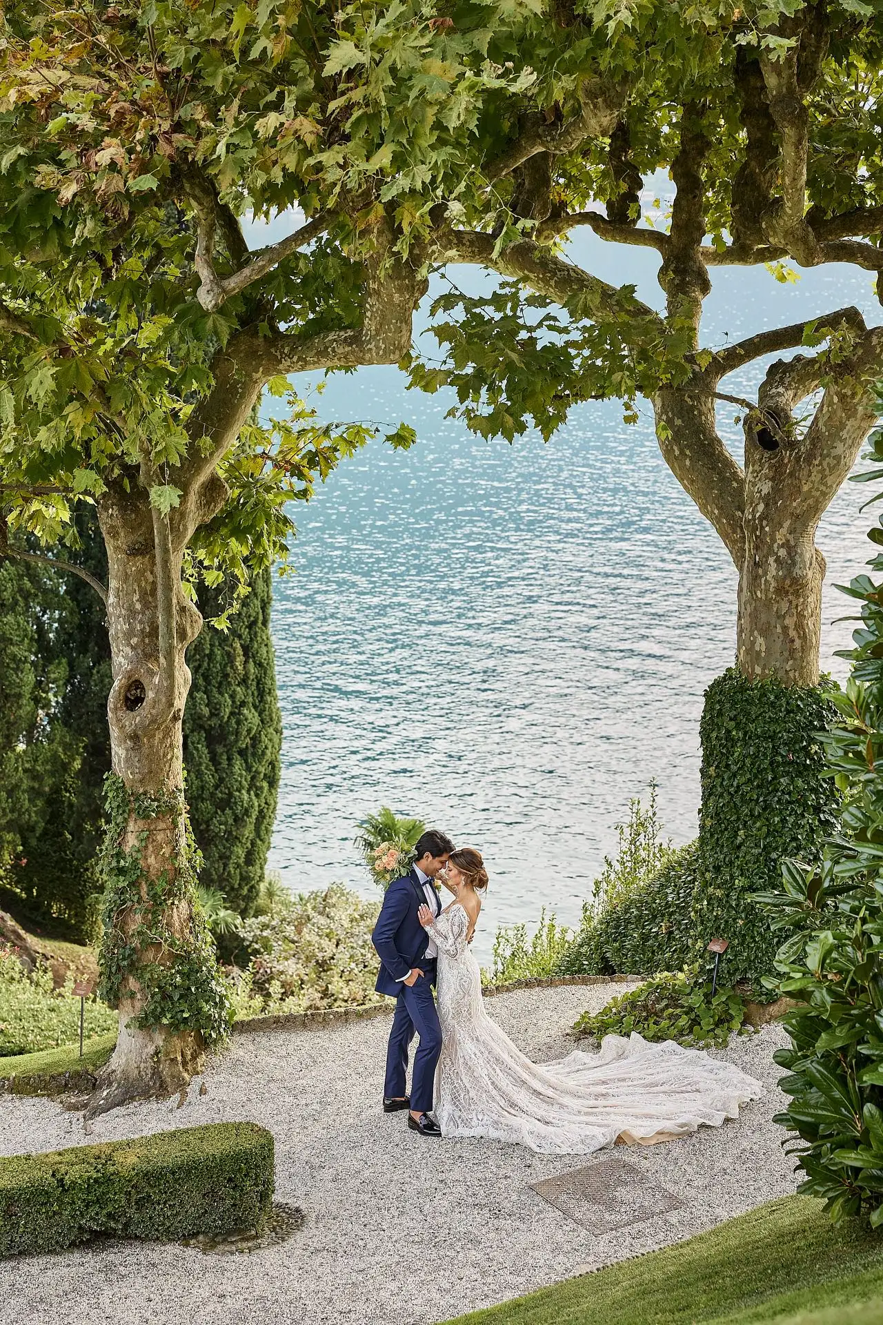 lake como elopement