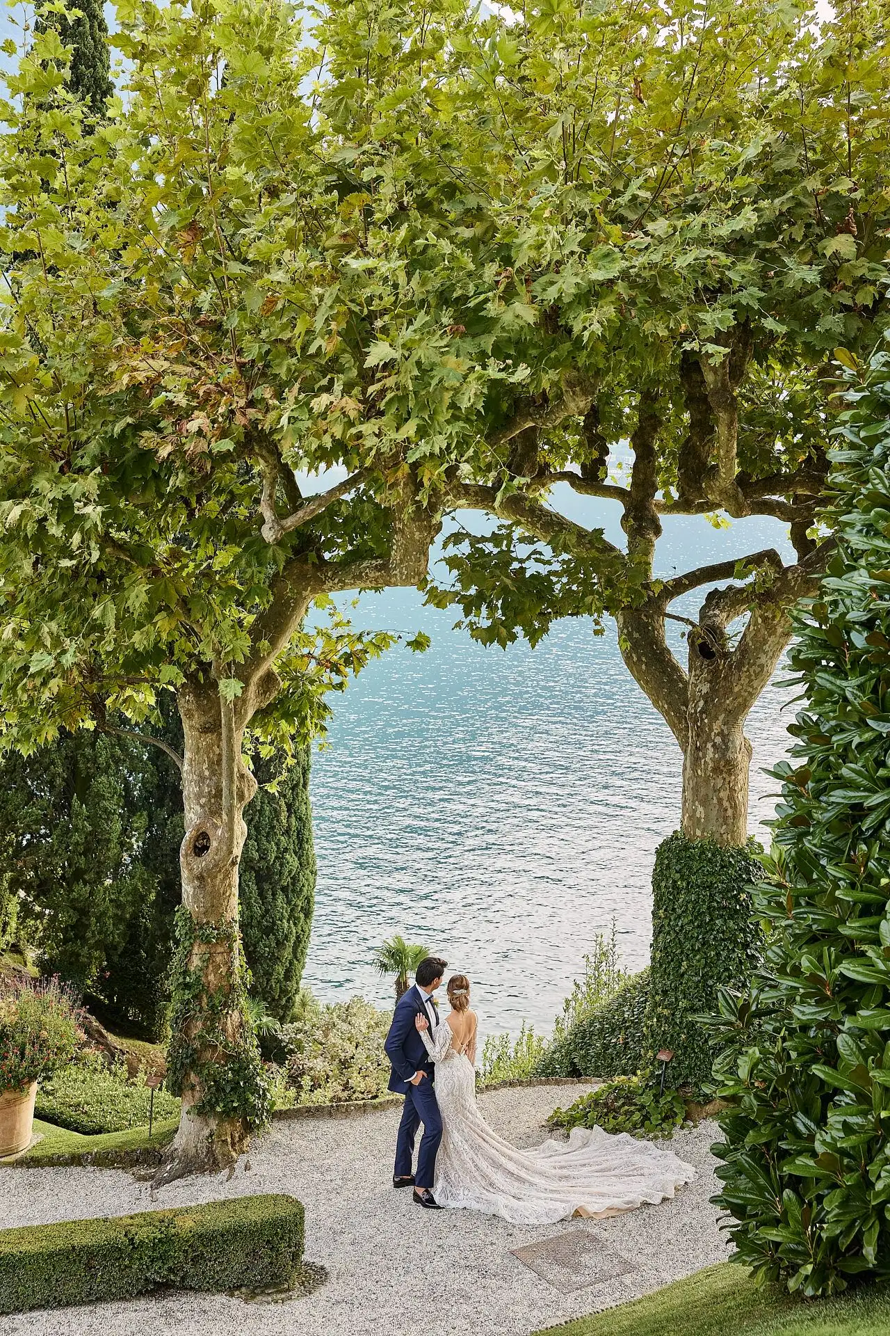 lake como elopement