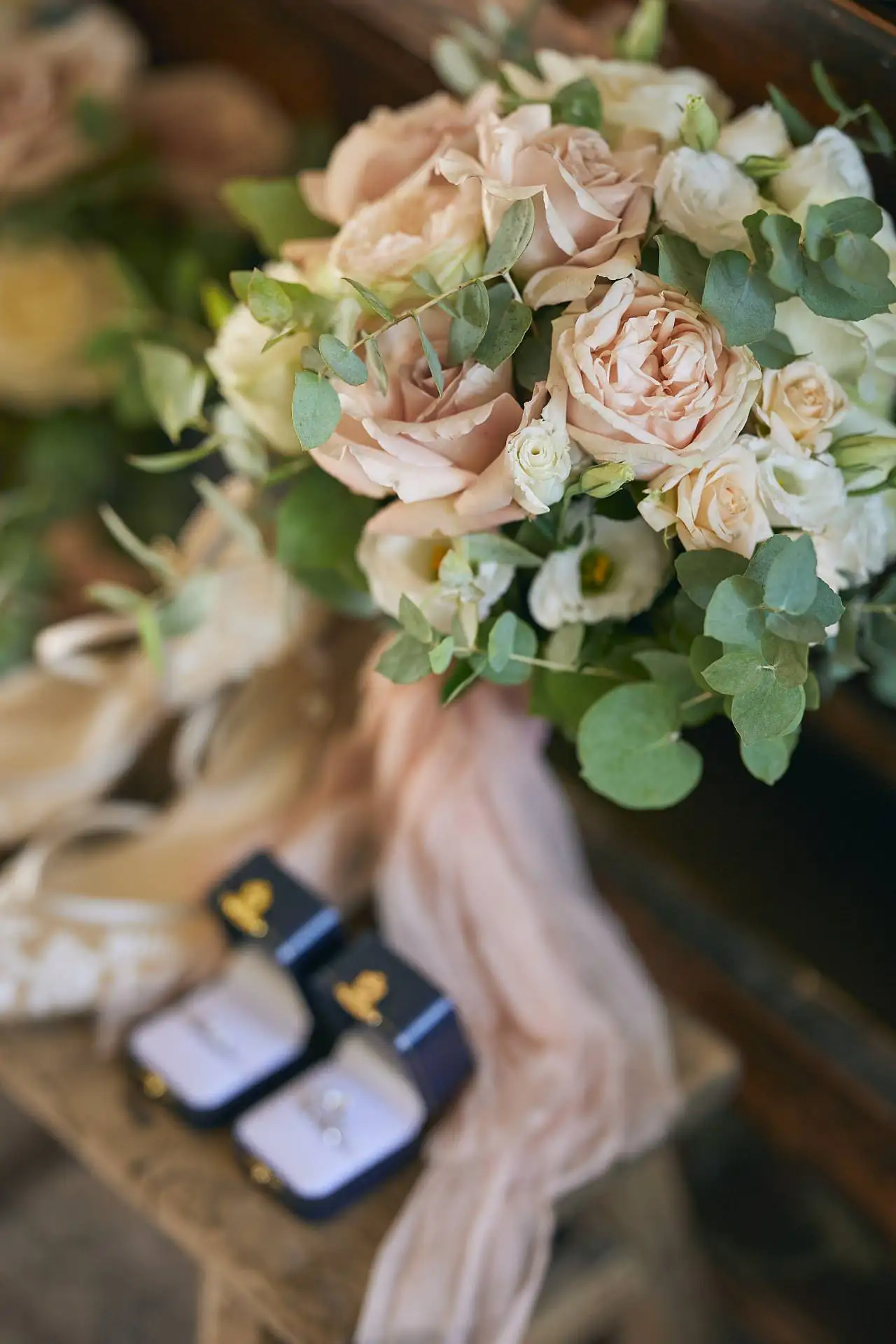 lesbian elopement wedding in italy