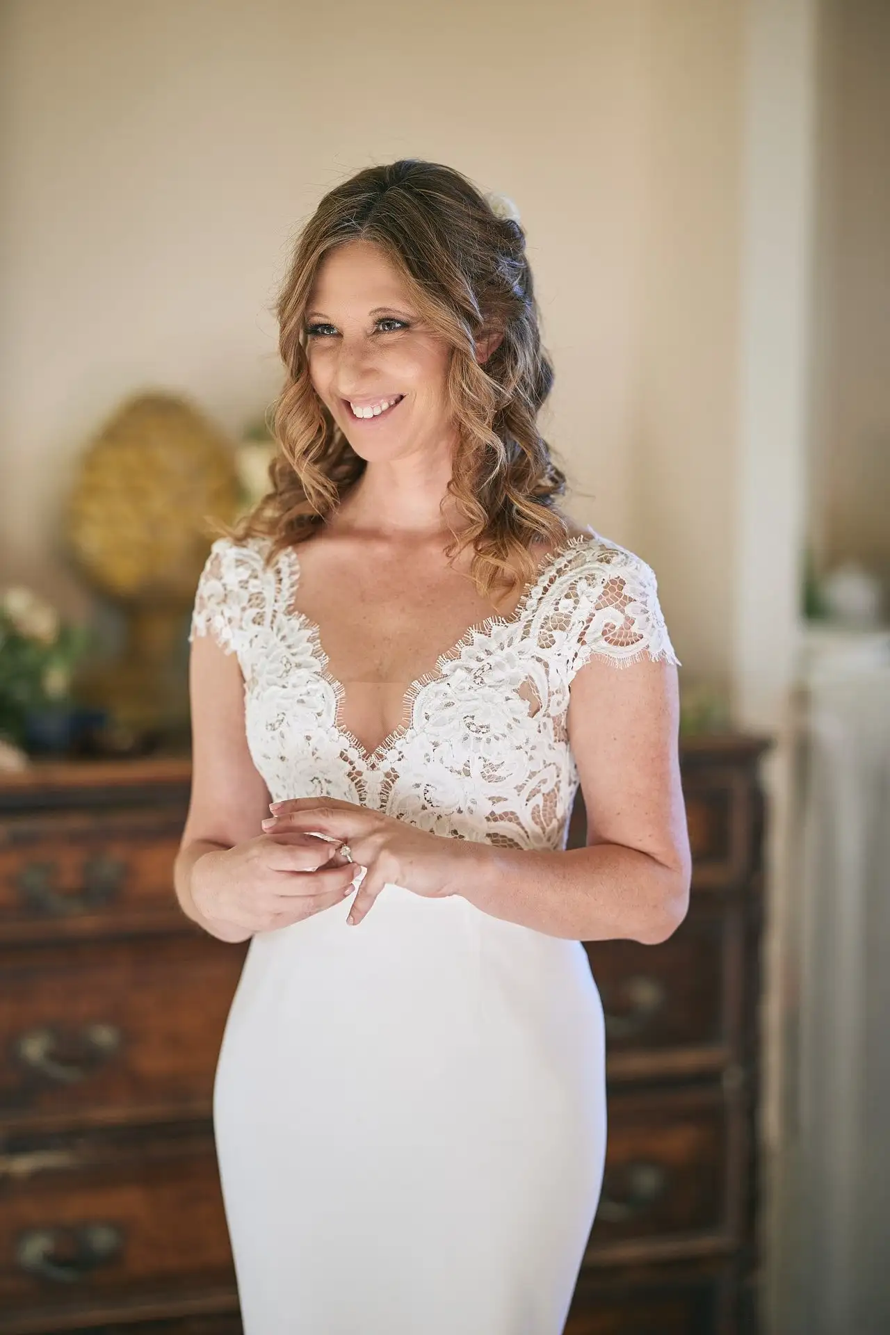 lesbian elopement wedding in italy