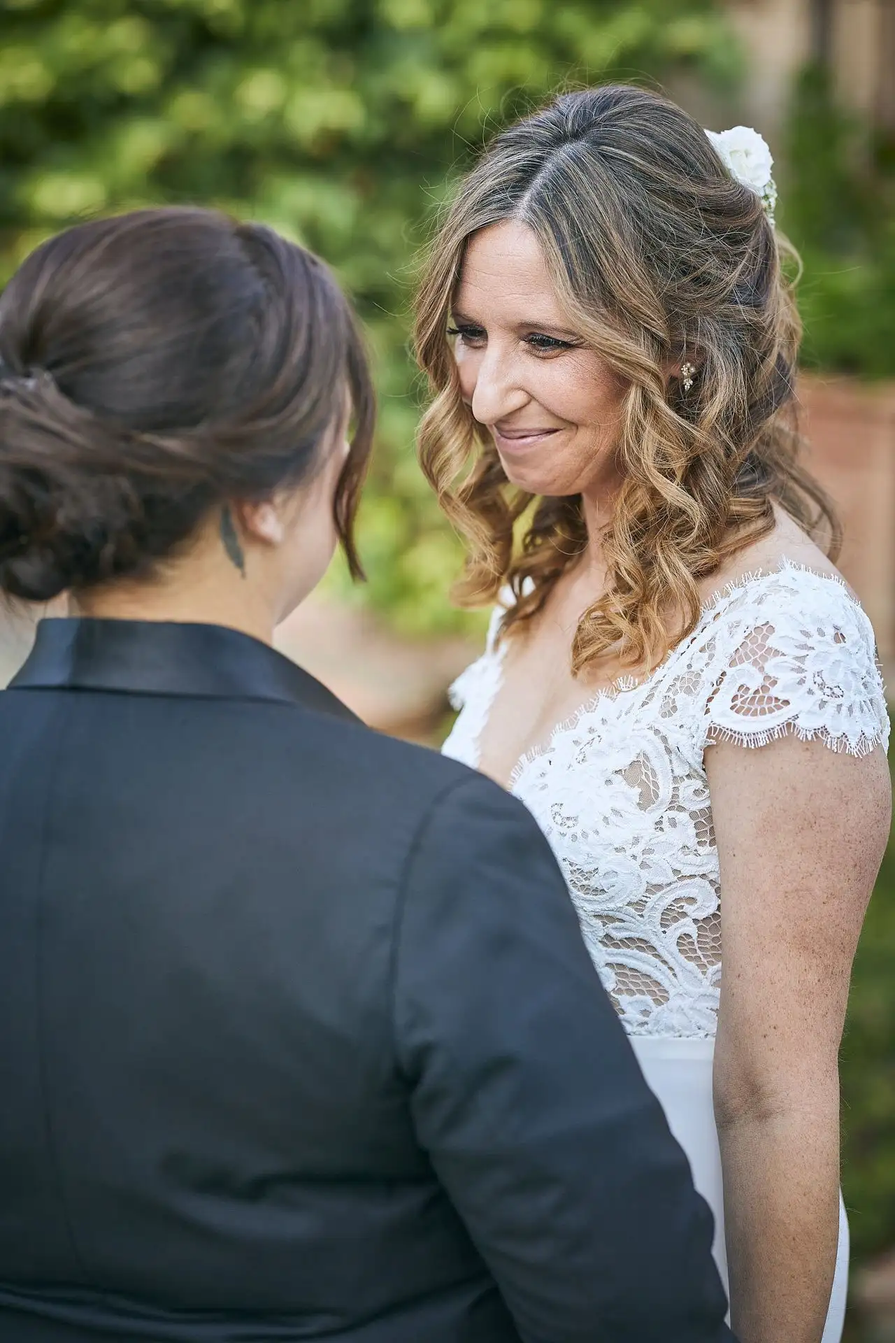 lesbian elopement wedding in italy