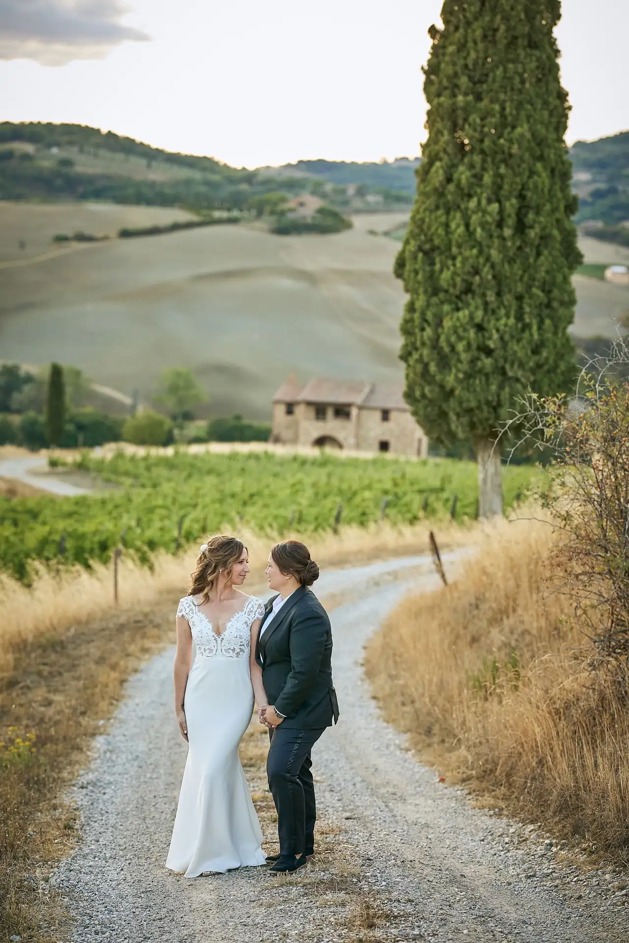 lesbian elopement wedding in italy