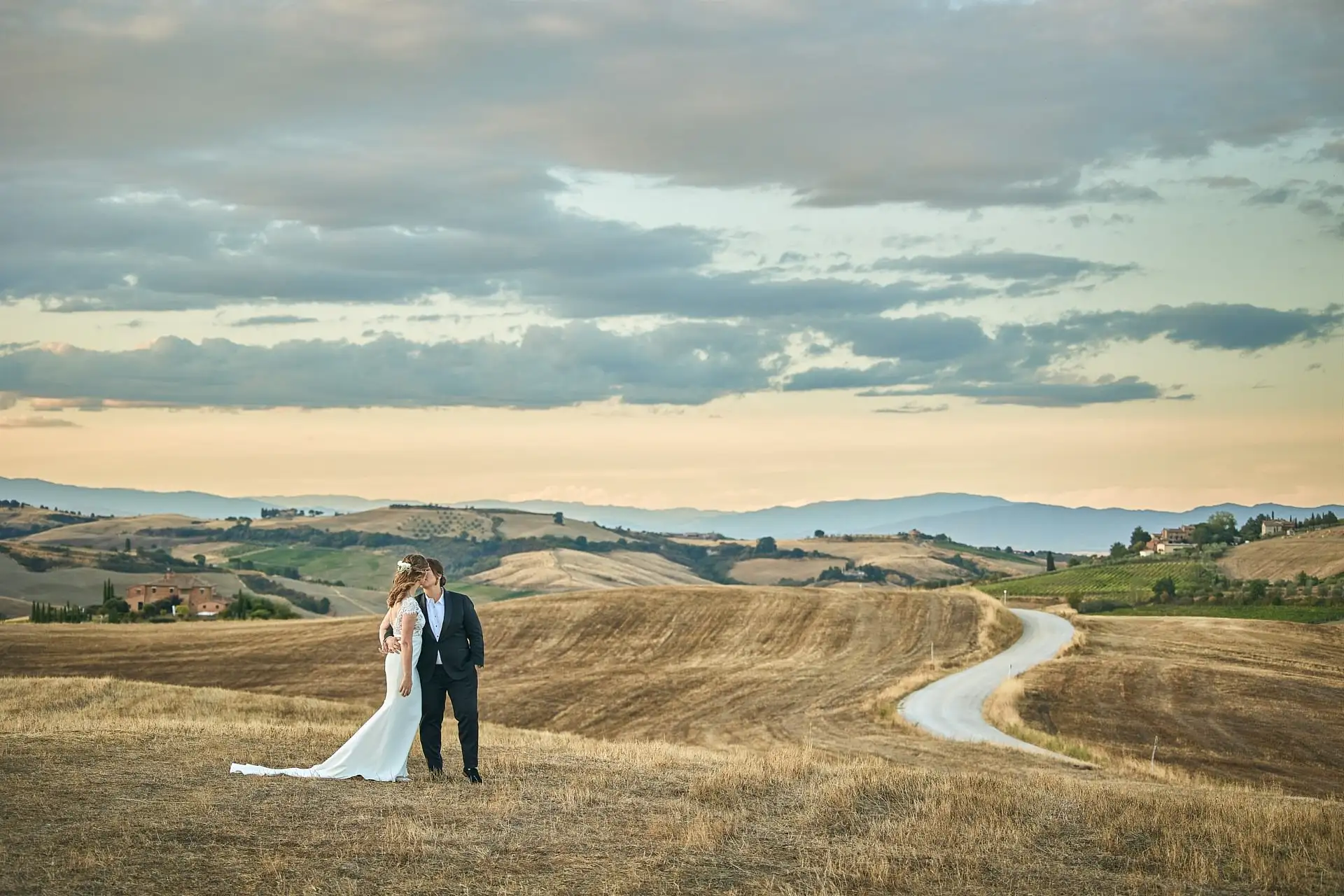lesbian elopement wedding in italy