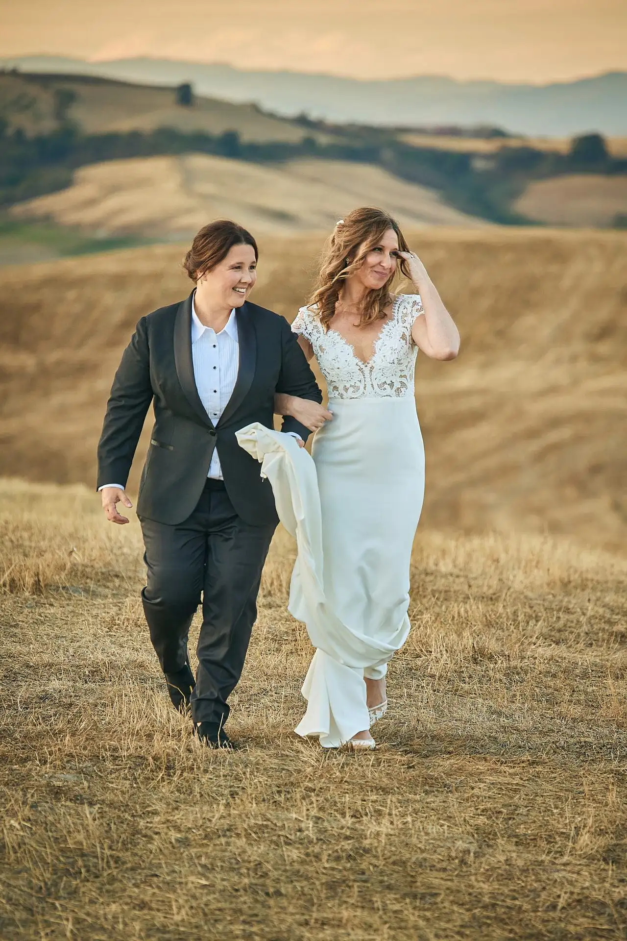 lesbian elopement wedding in italy