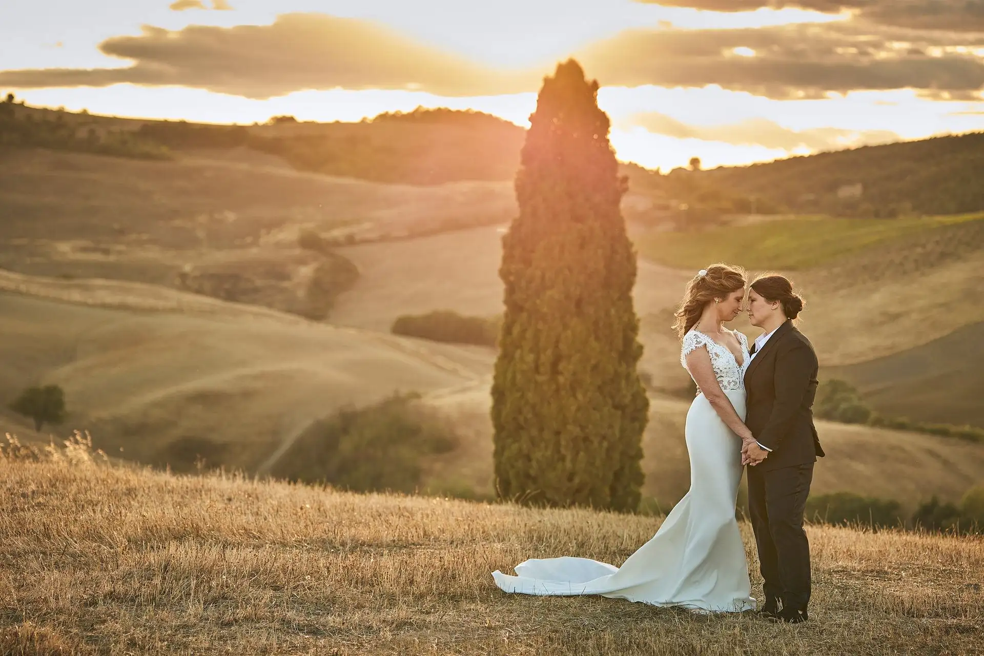 lesbian elopement wedding in italy