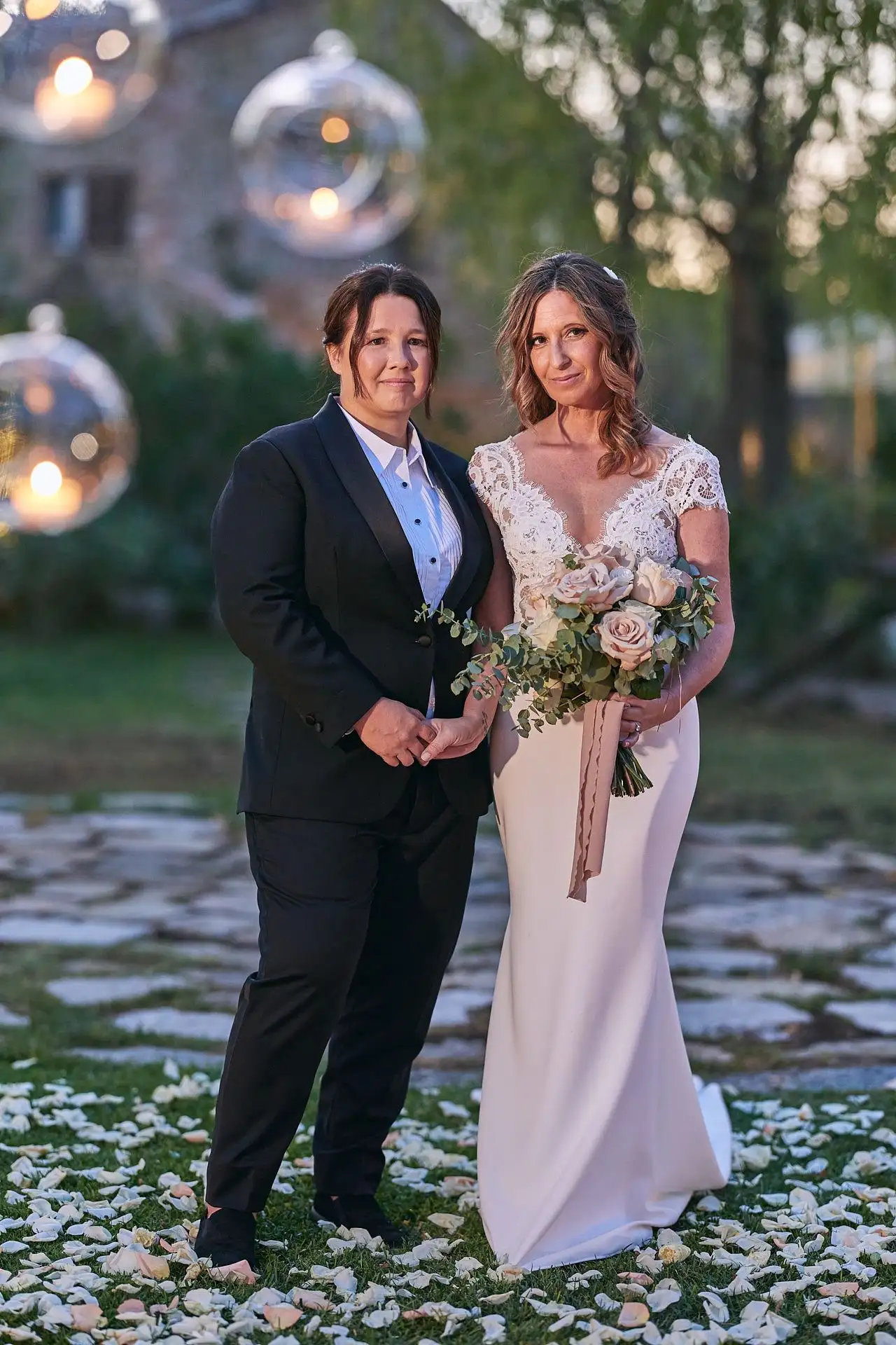 lesbian elopement wedding in italy