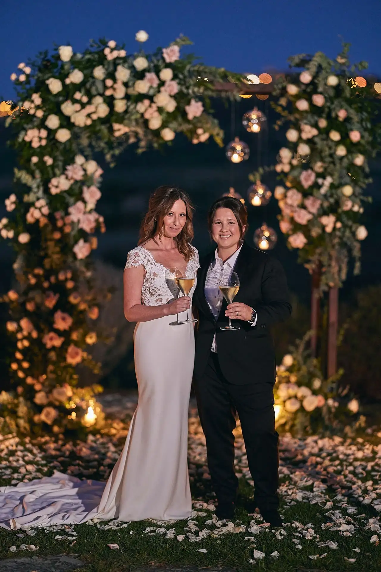 lesbian elopement wedding in italy