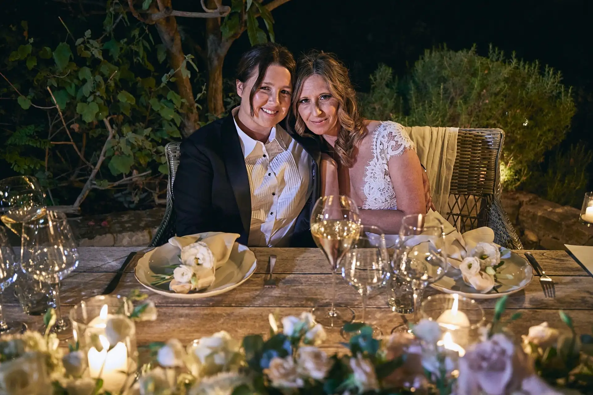 lesbian elopement wedding in italy