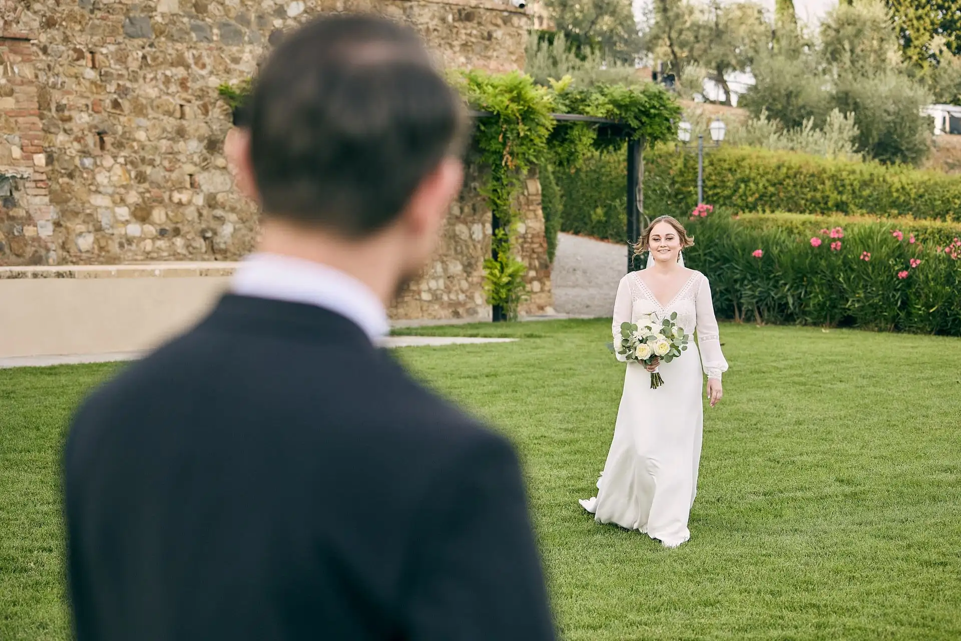 intimate vineyard elopement