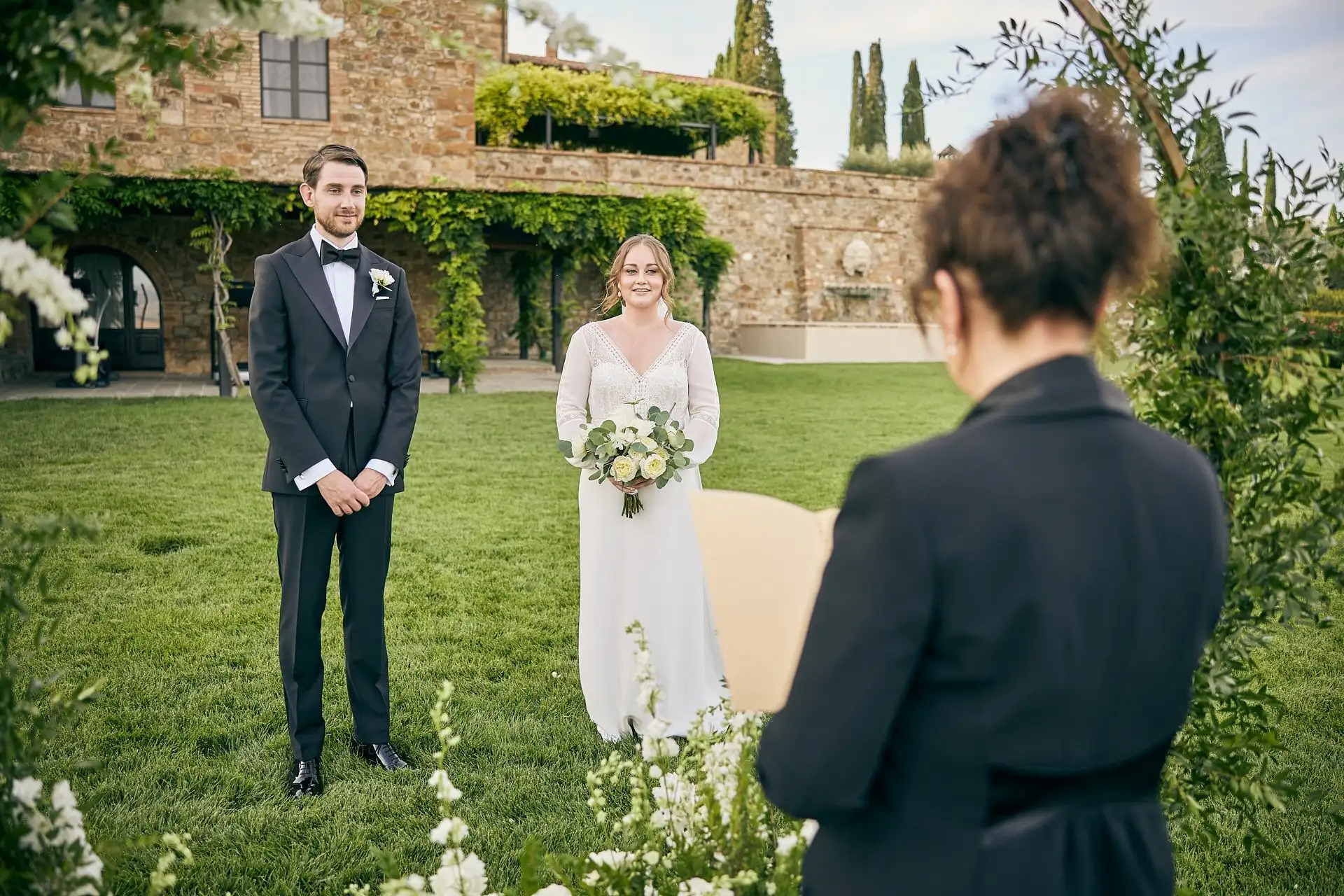 intimate vineyard elopement