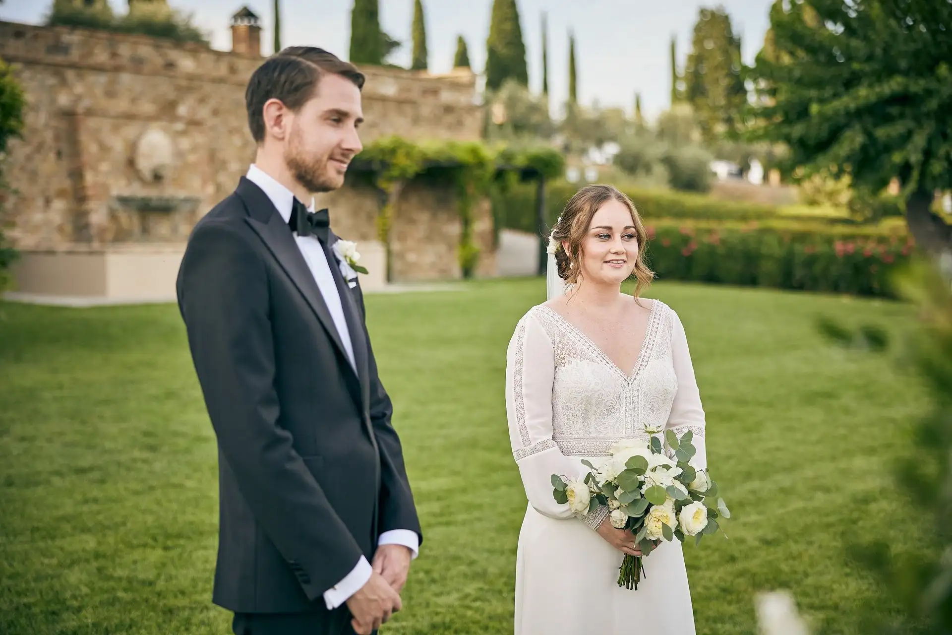 intimate vineyard elopement