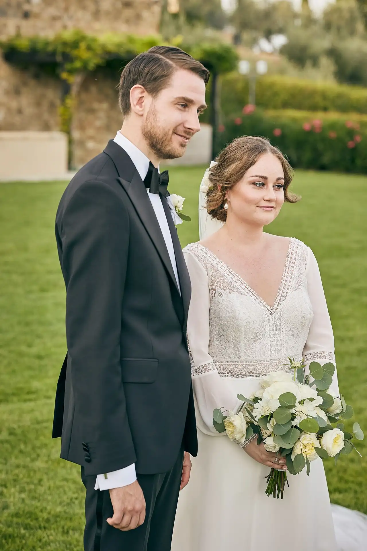 intimate vineyard elopement