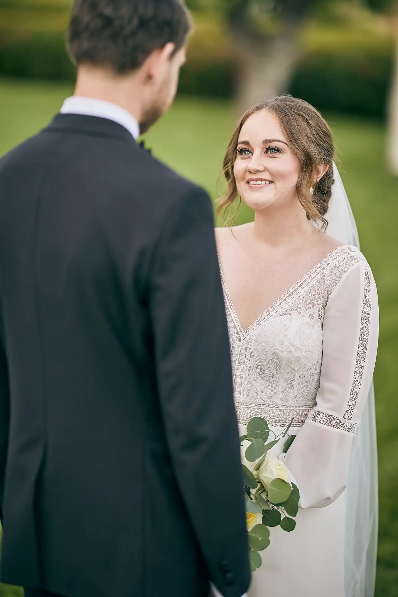 intimate vineyard elopement