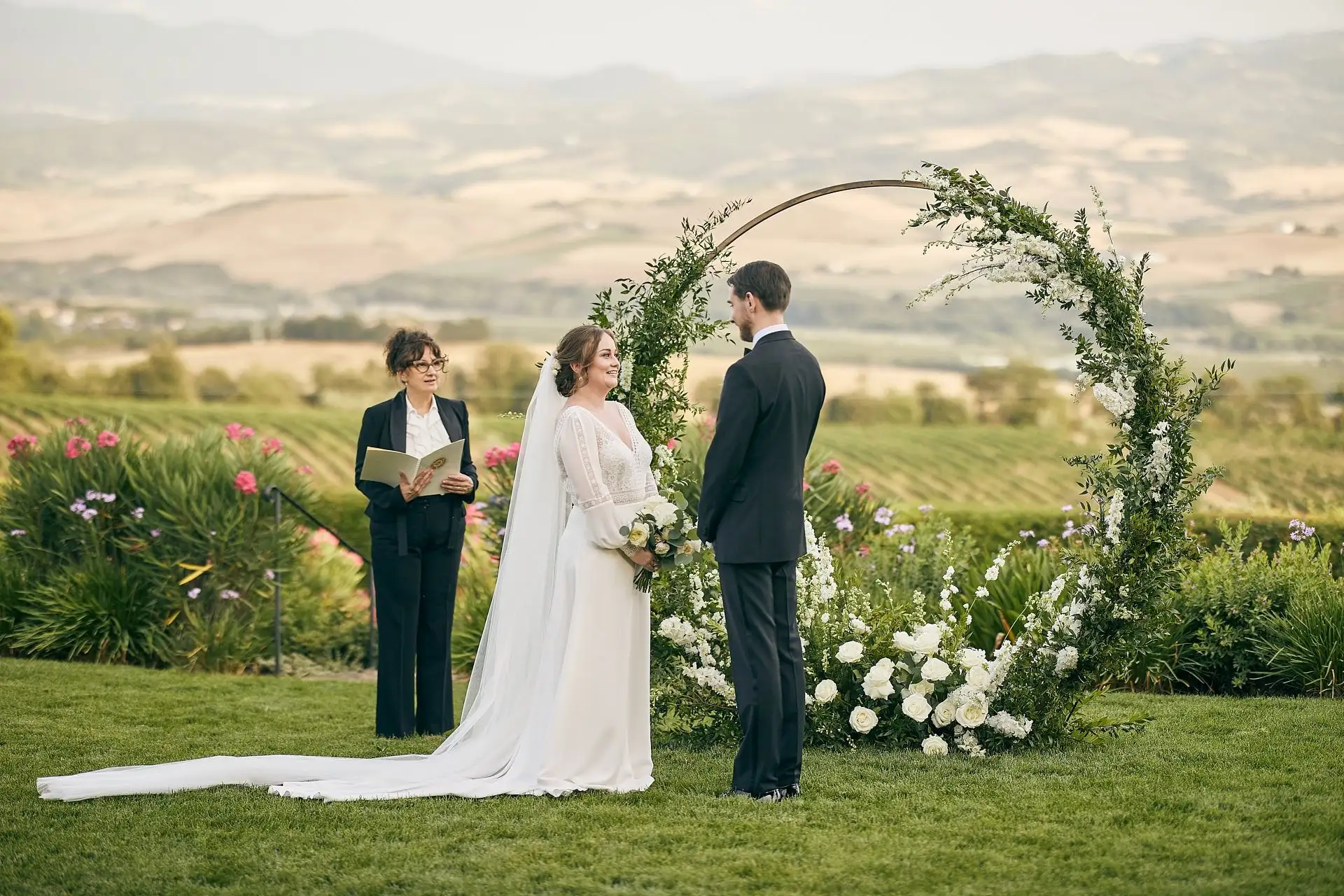 intimate vineyard elopement