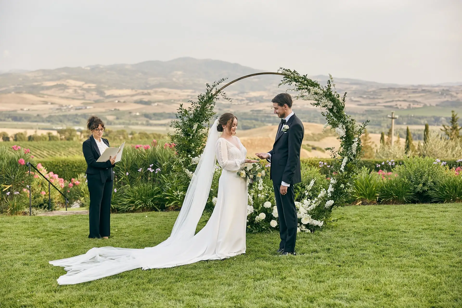 intimate vineyard elopement