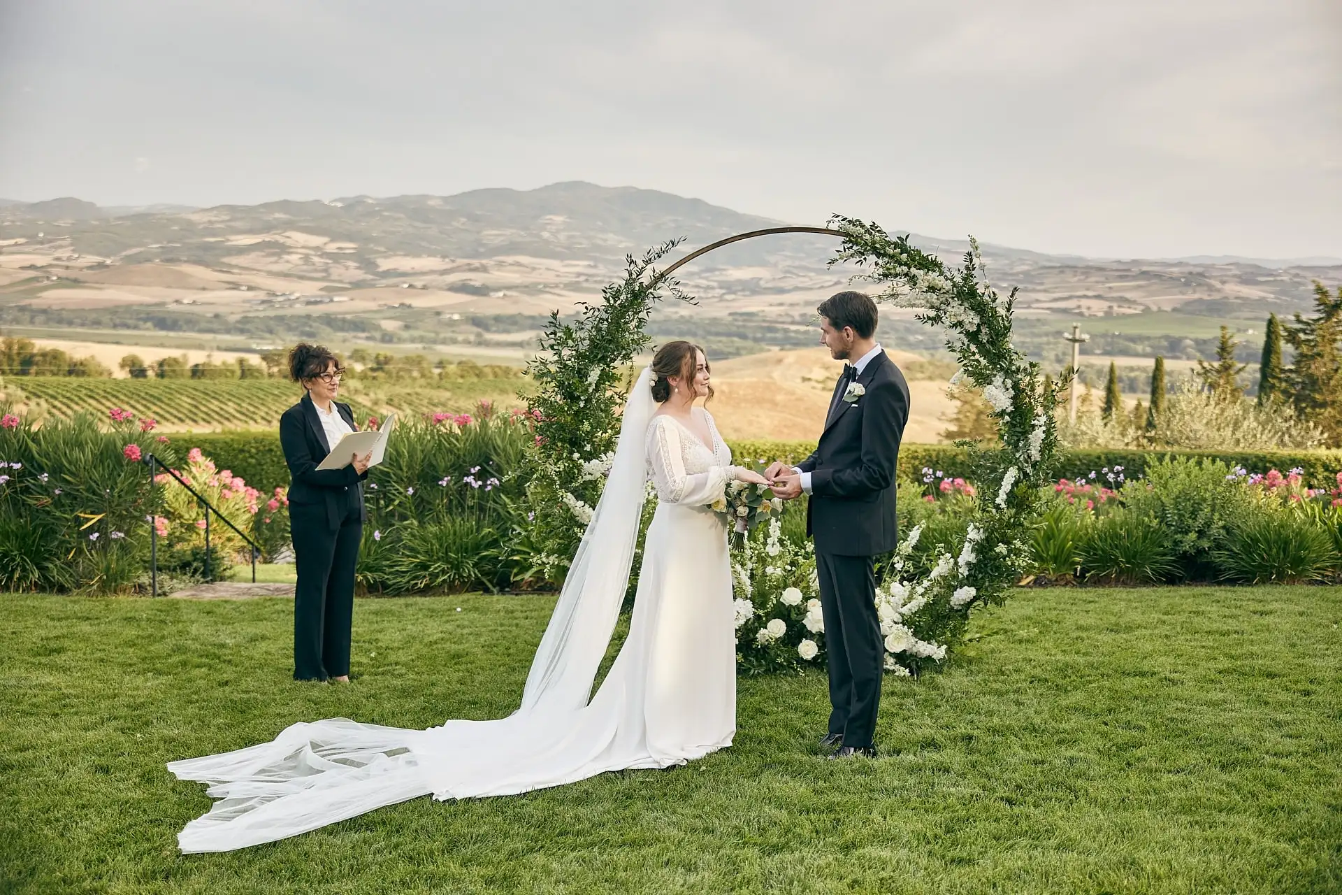 intimate vineyard elopement