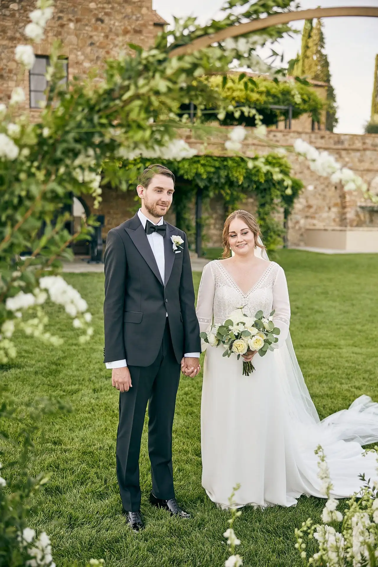 intimate vineyard elopement