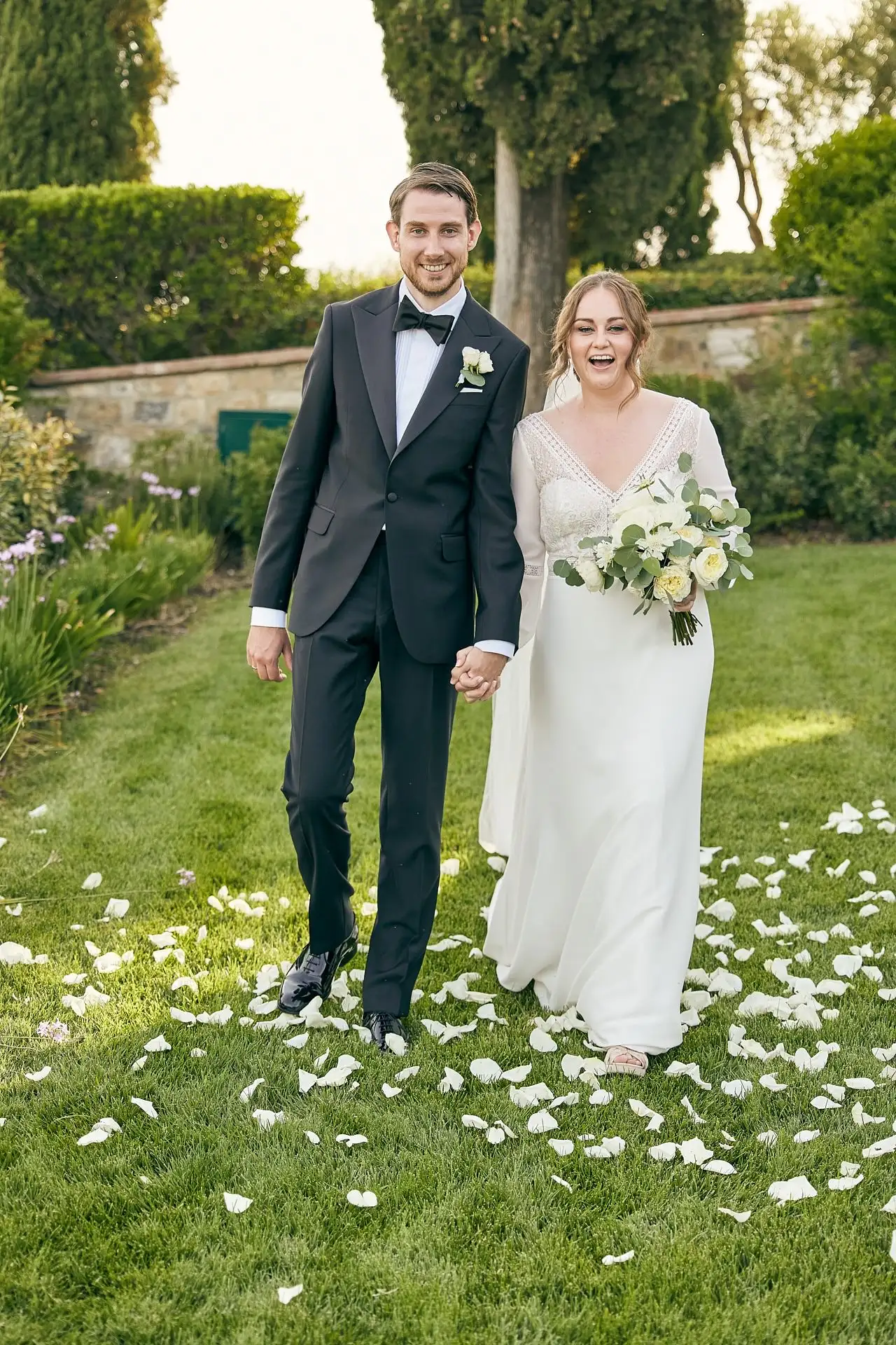 intimate vineyard elopement