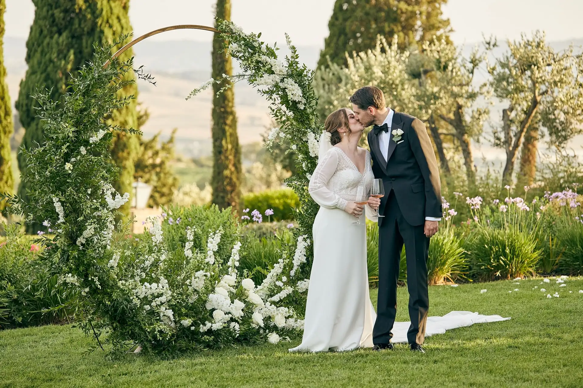 intimate vineyard elopement