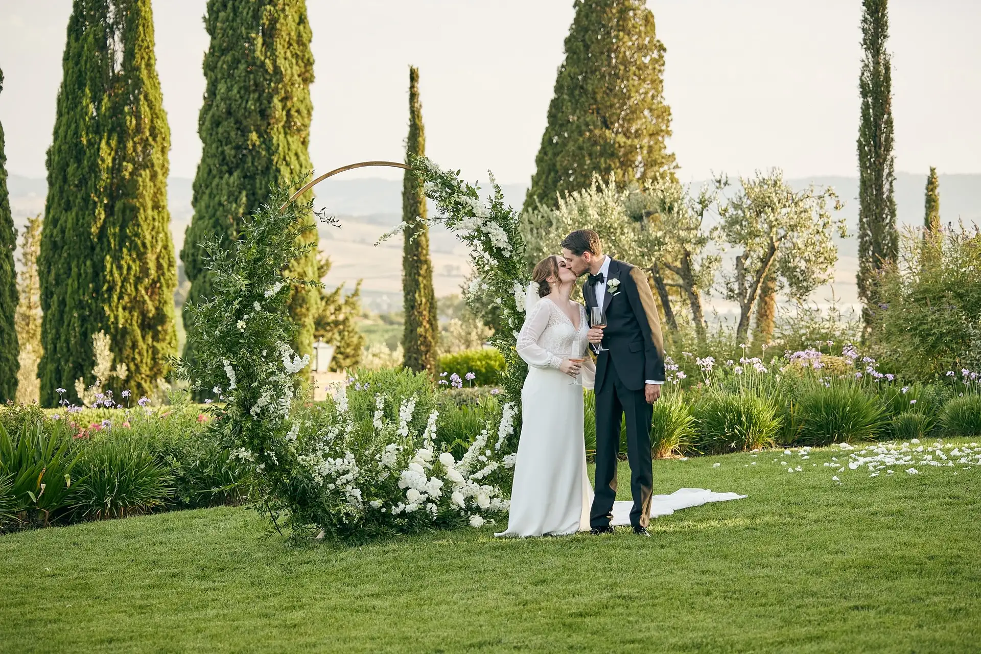 intimate vineyard elopement