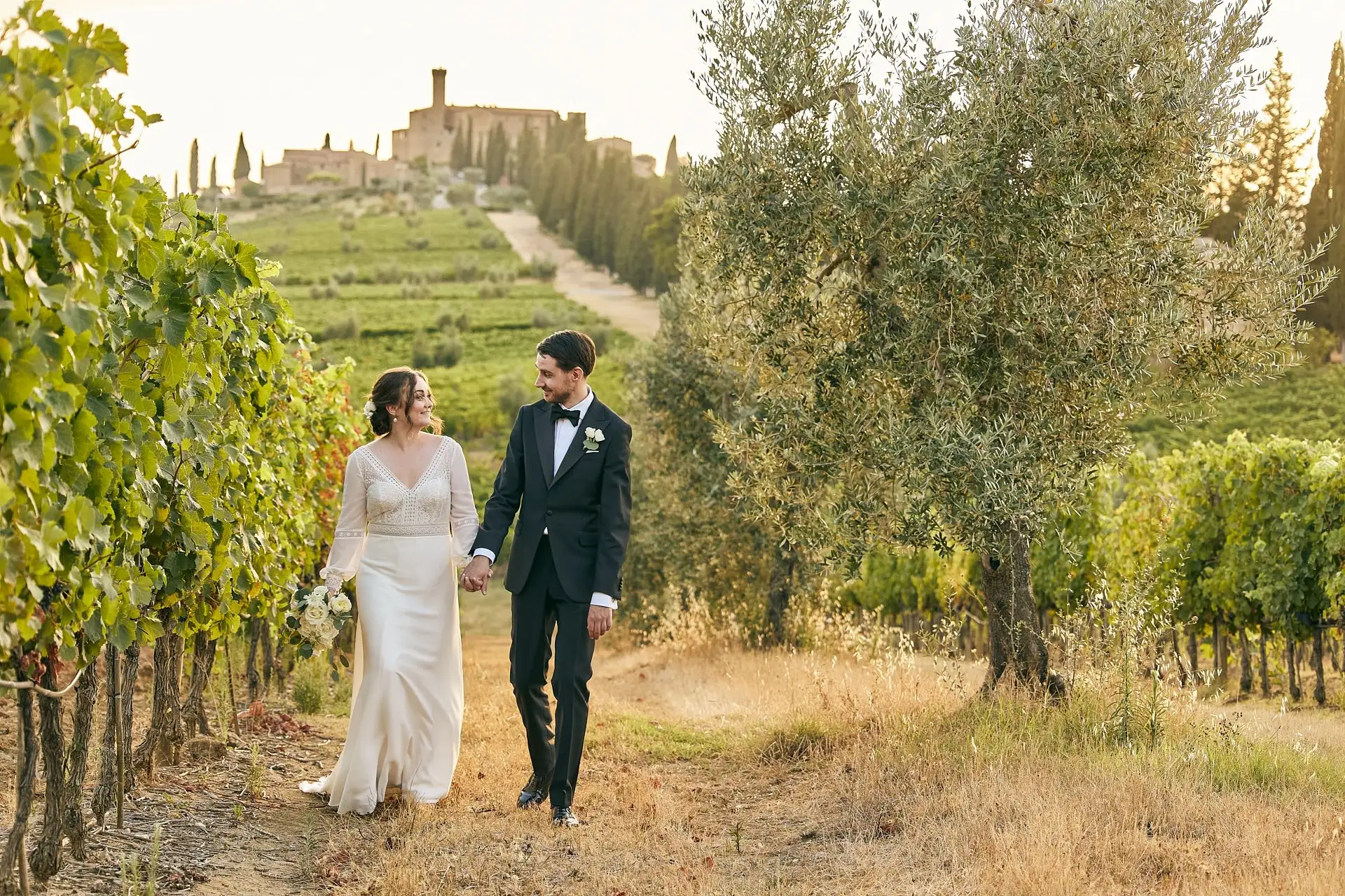 intimate vineyard elopement