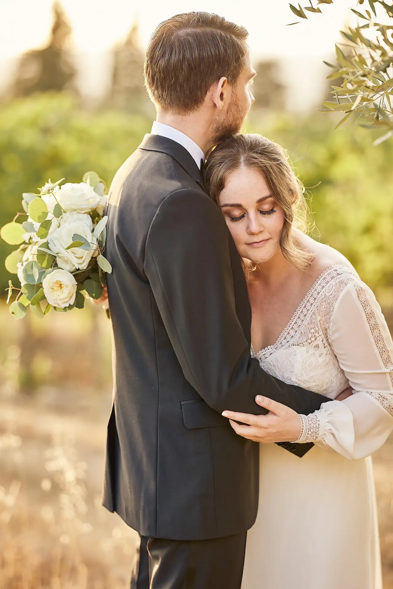 intimate vineyard elopement