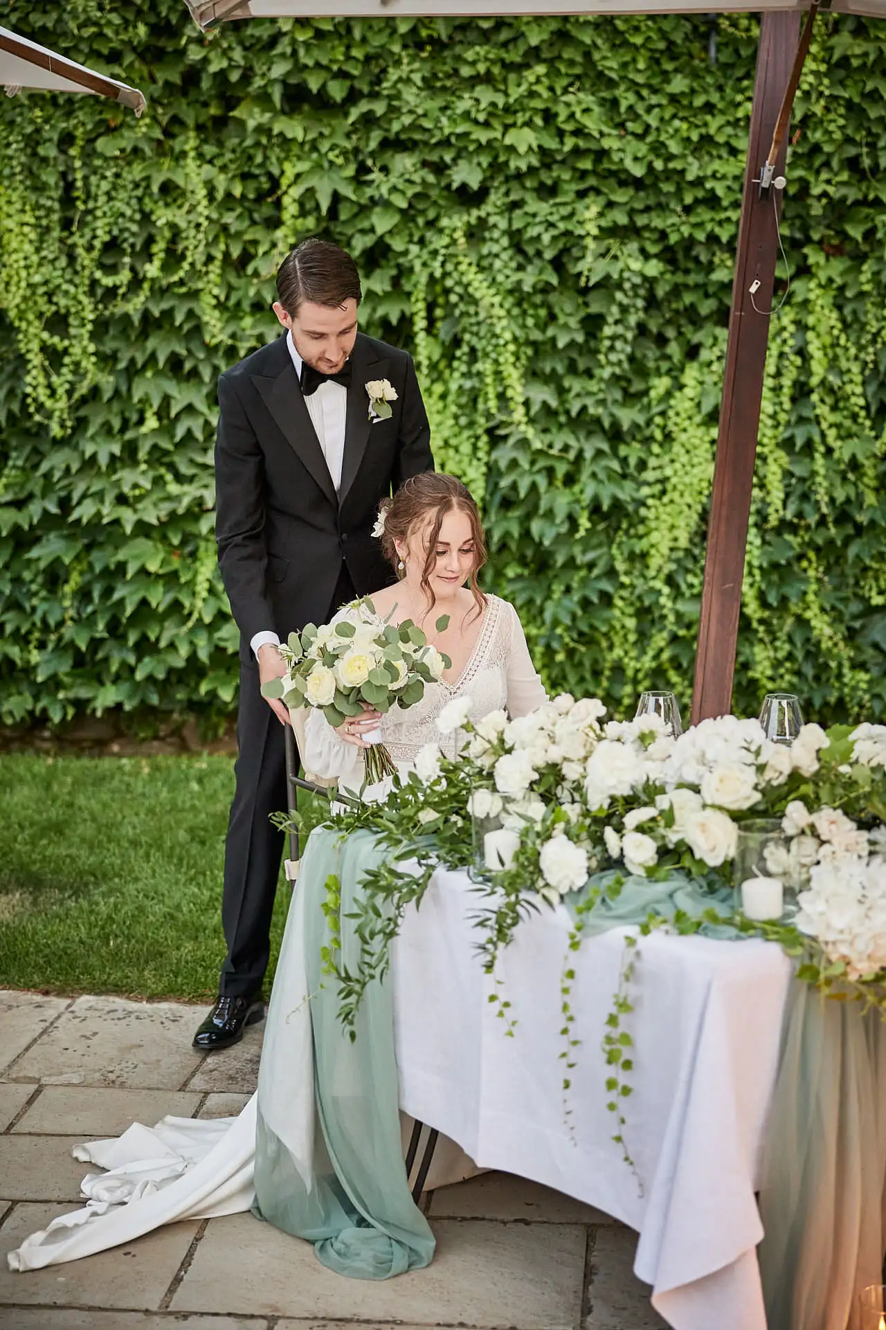 intimate vineyard elopement