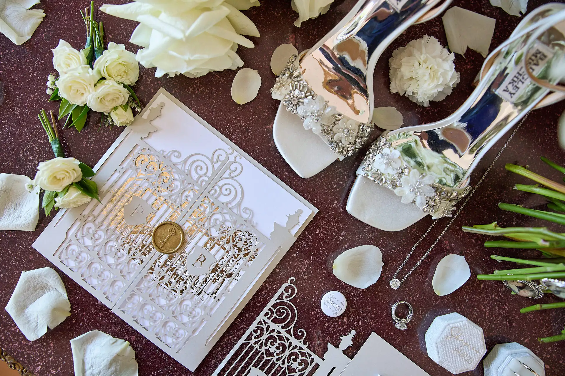 elegant jewish wedding in tuscany