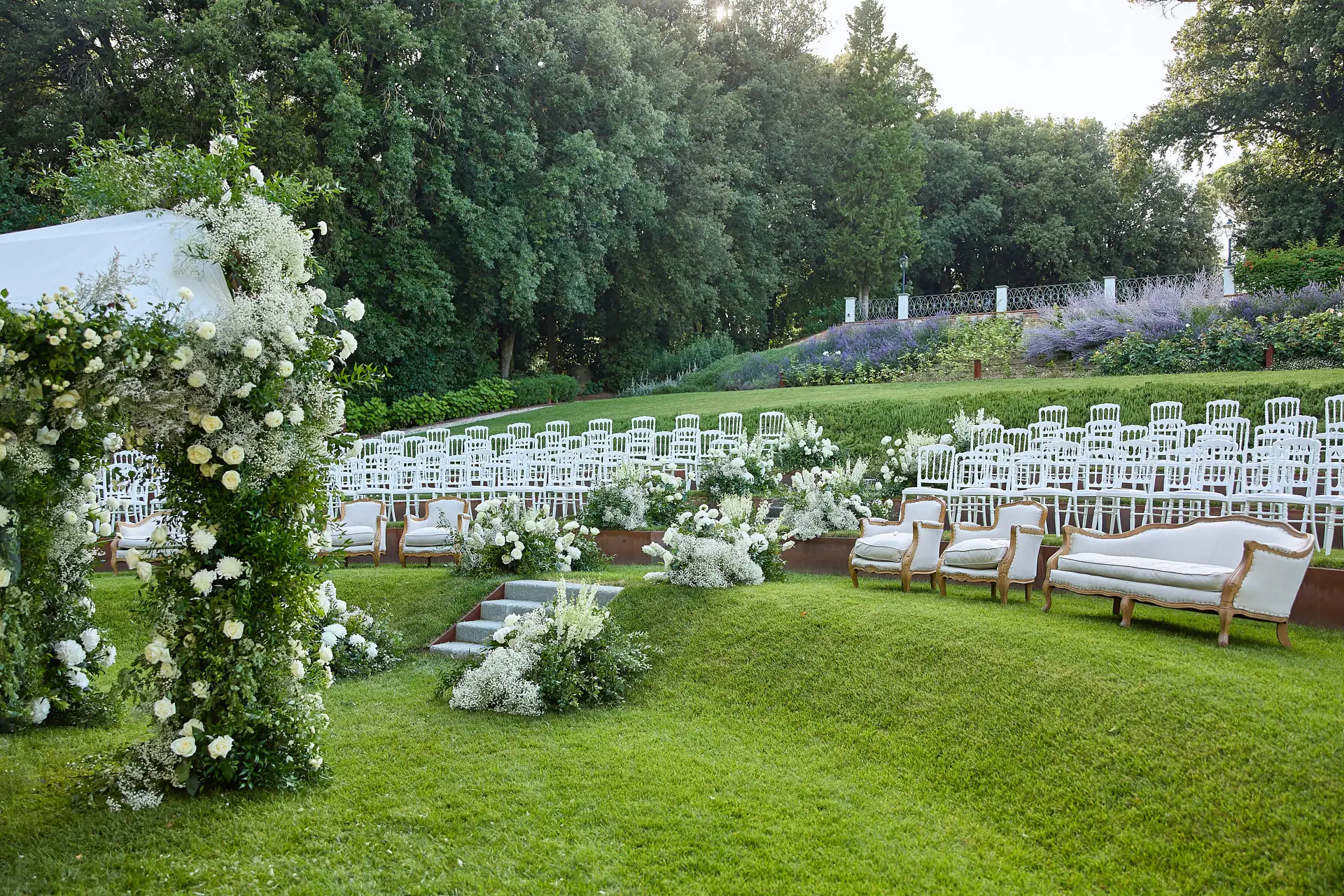 elegant jewish wedding in tuscany