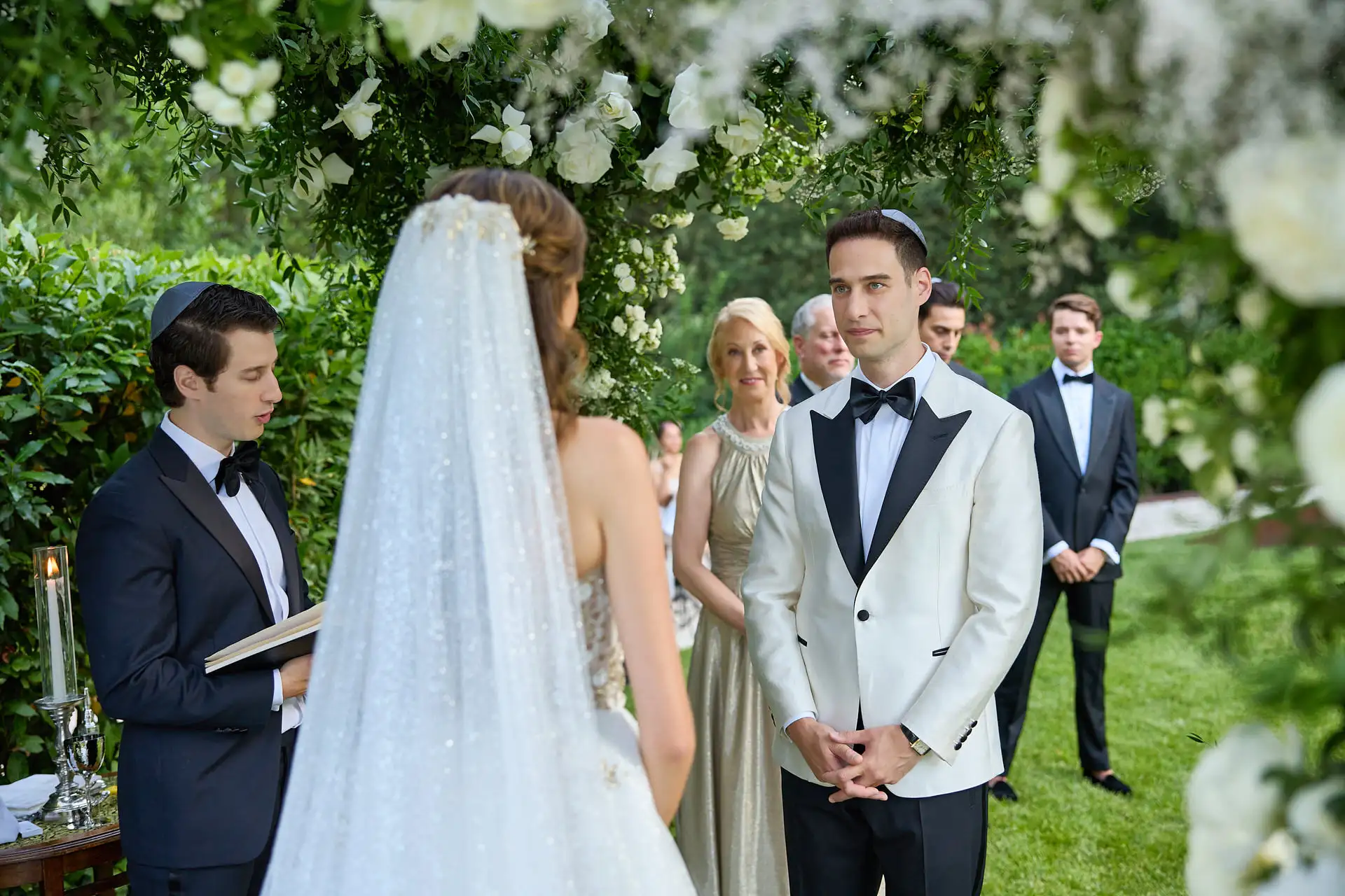 elegant jewish wedding in tuscany