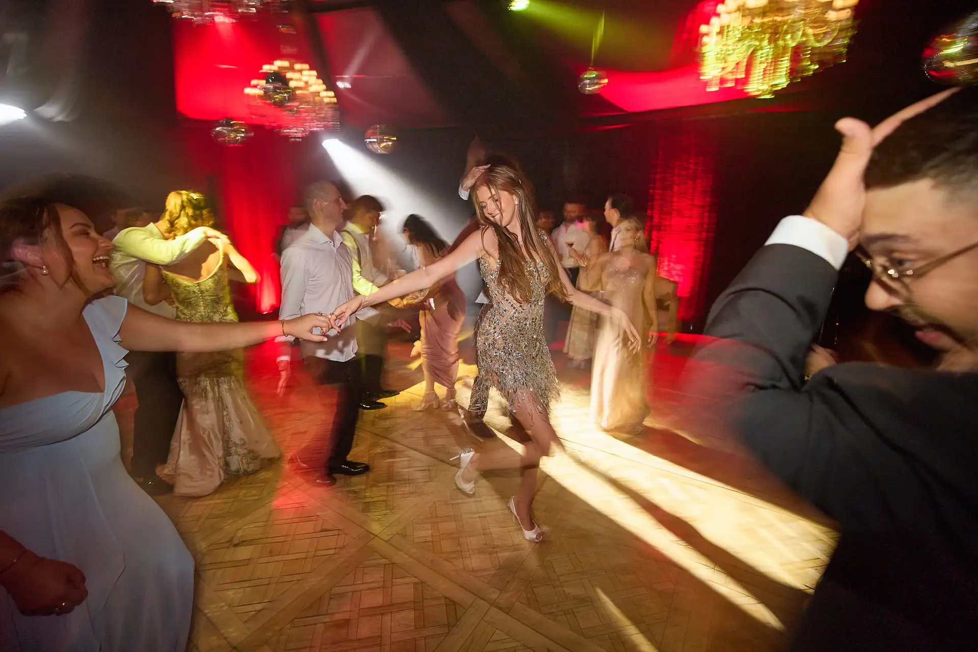 elegant jewish wedding in tuscany