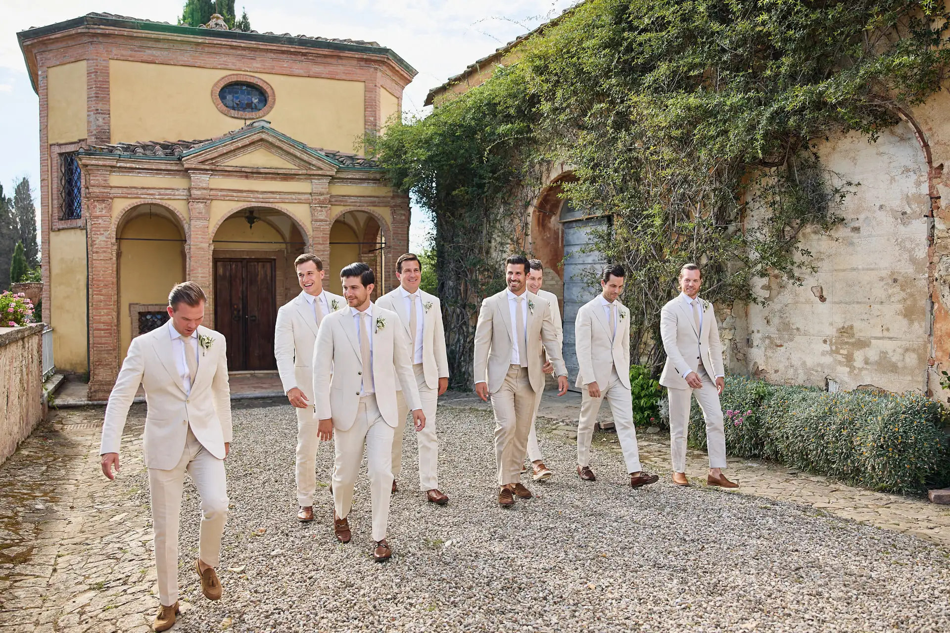 rustic wedding in tuscany
