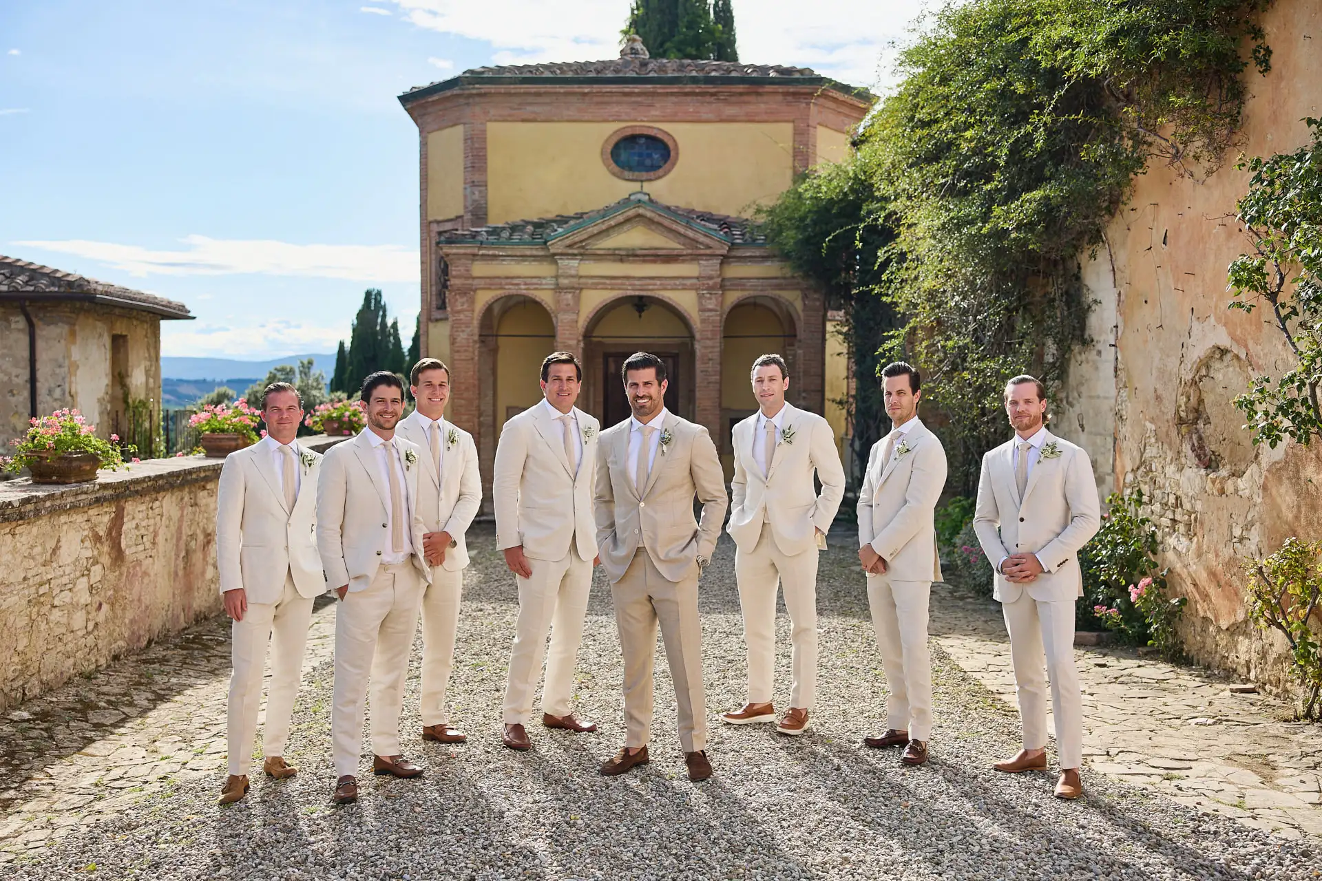 rustic wedding in tuscany