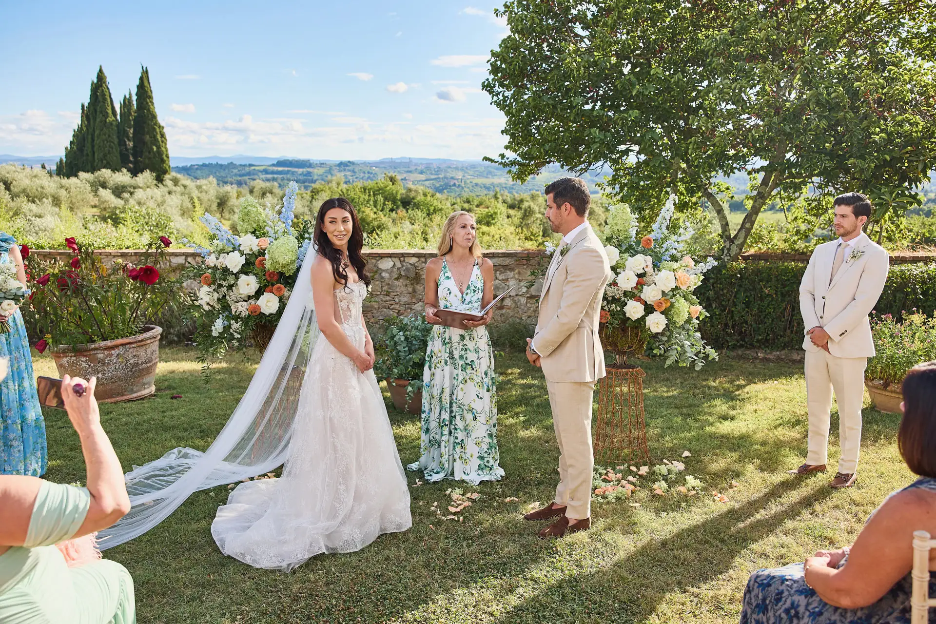 rustic wedding in tuscany