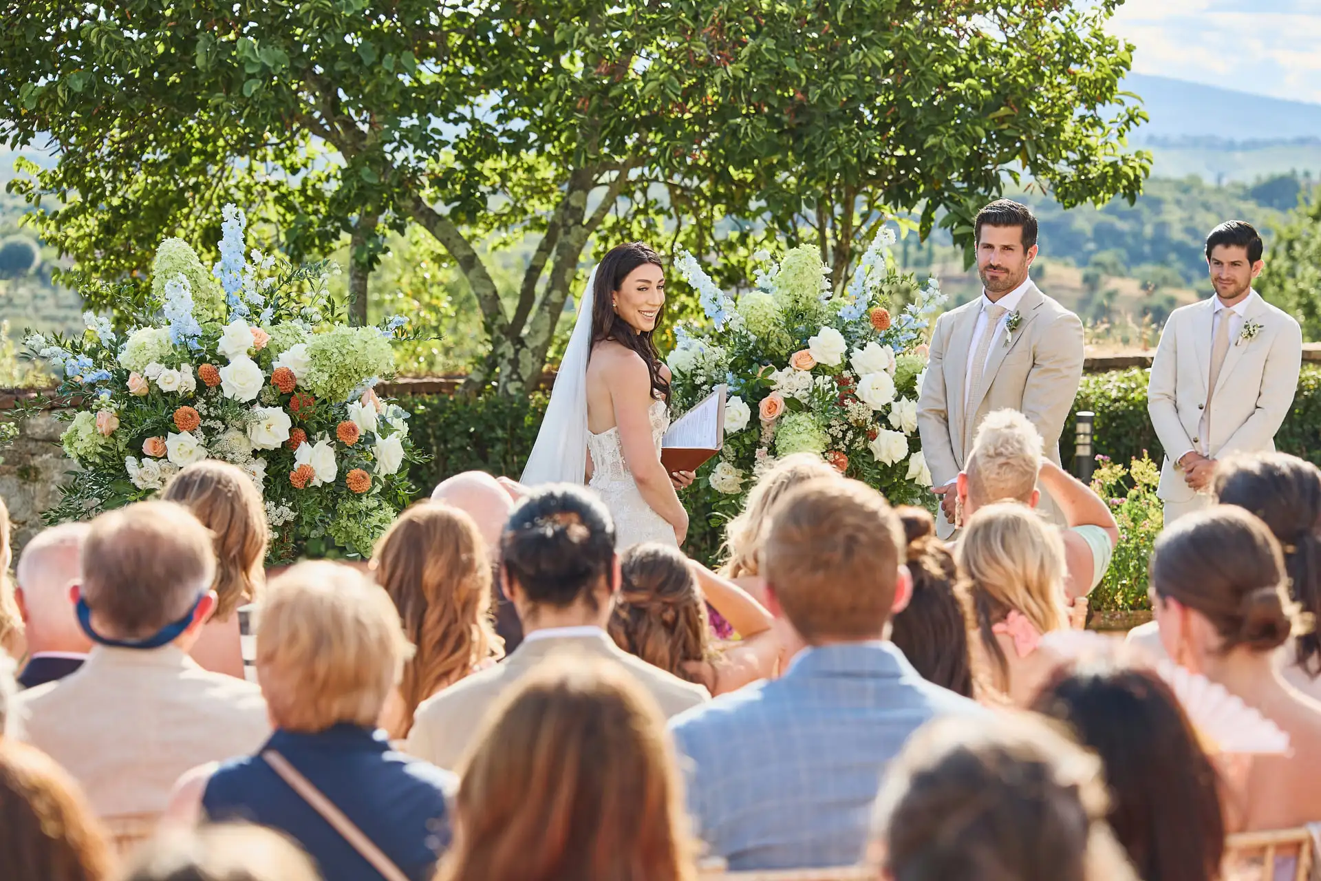 rustic wedding in tuscany