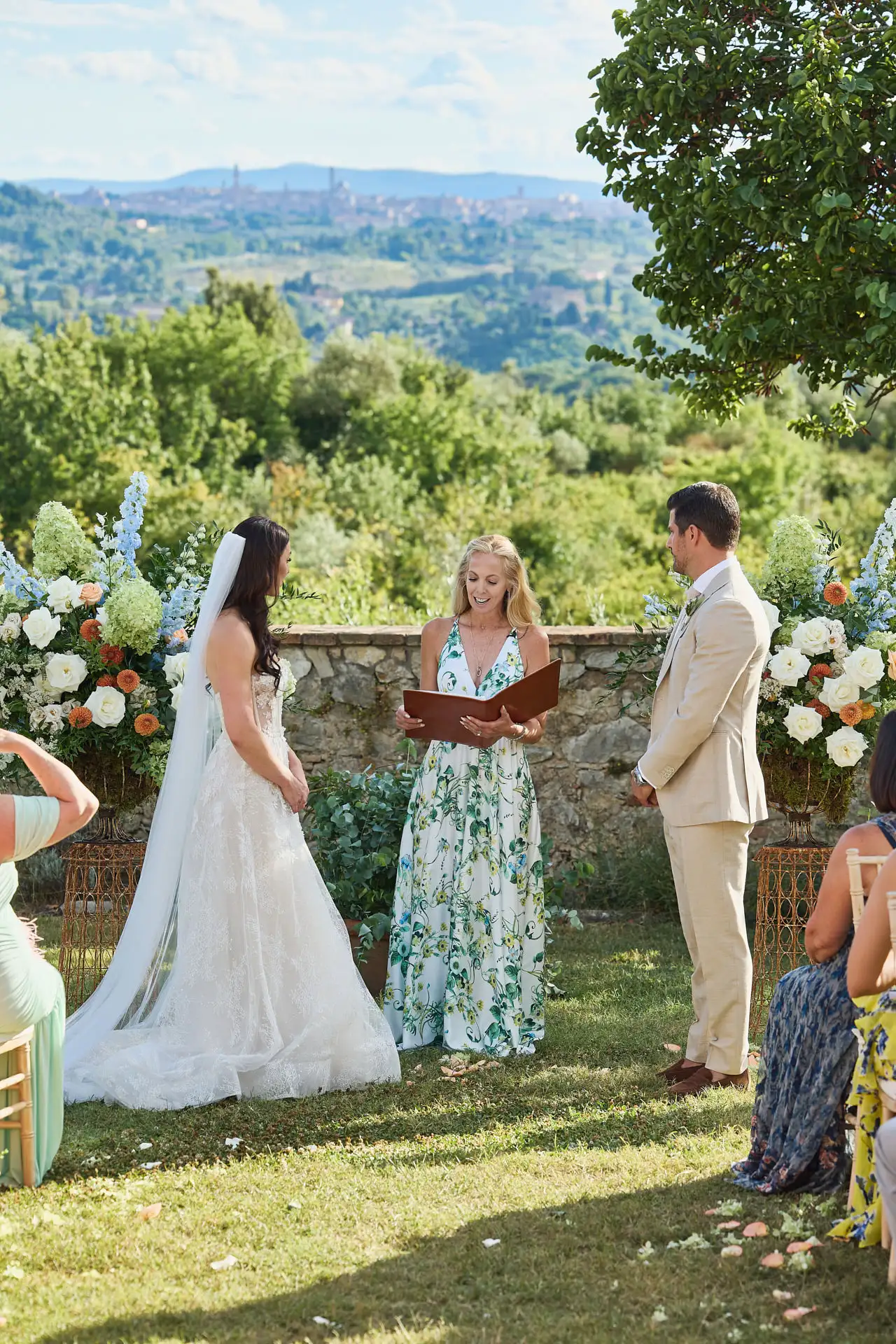 rustic wedding in tuscany