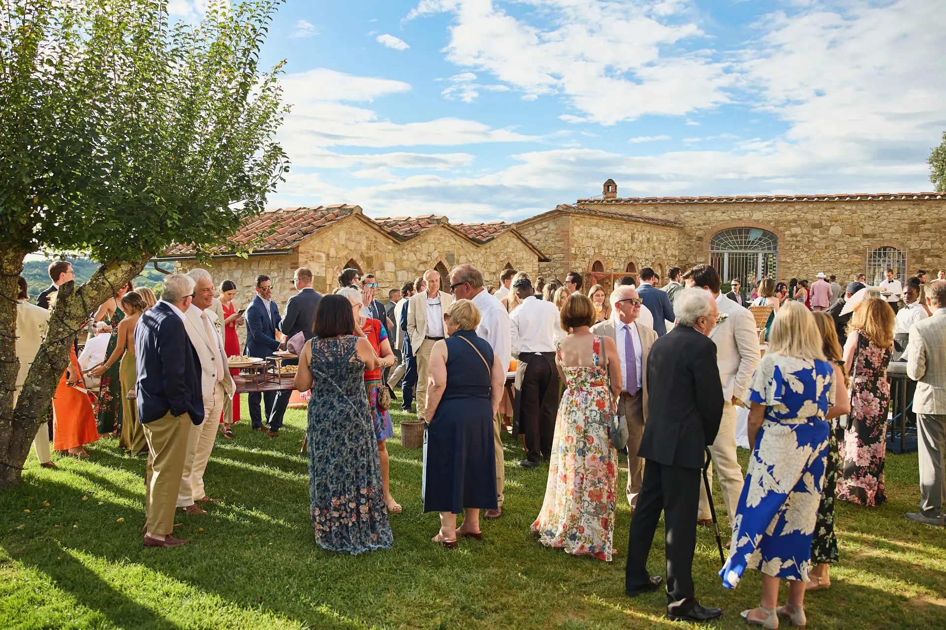 rustic wedding in tuscany